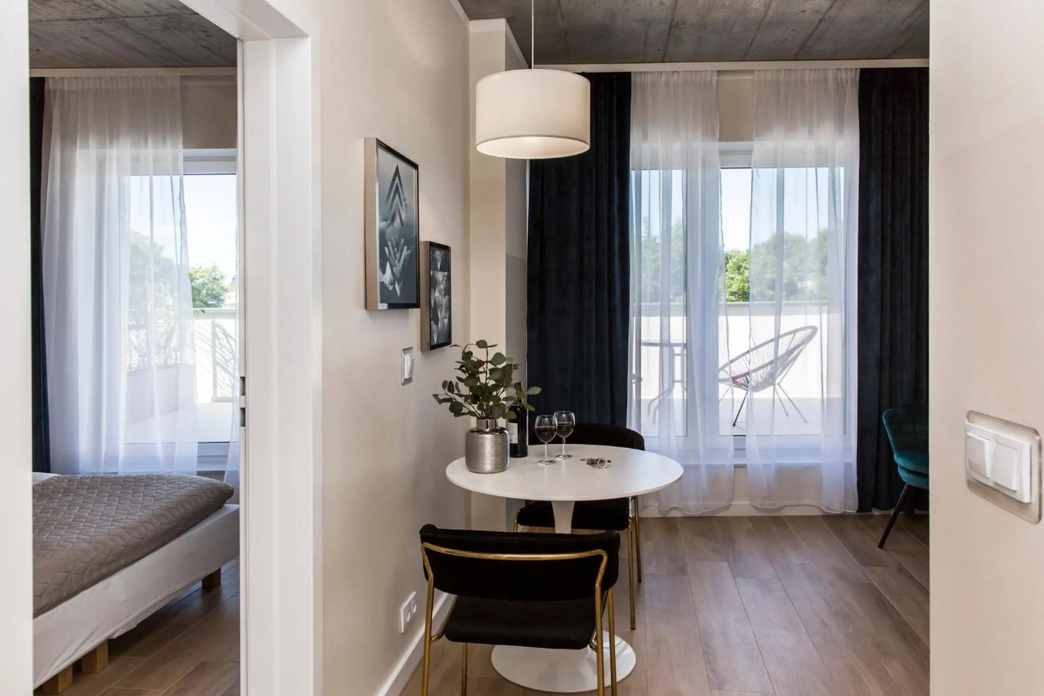 Photo of the whole room in Piedmont House