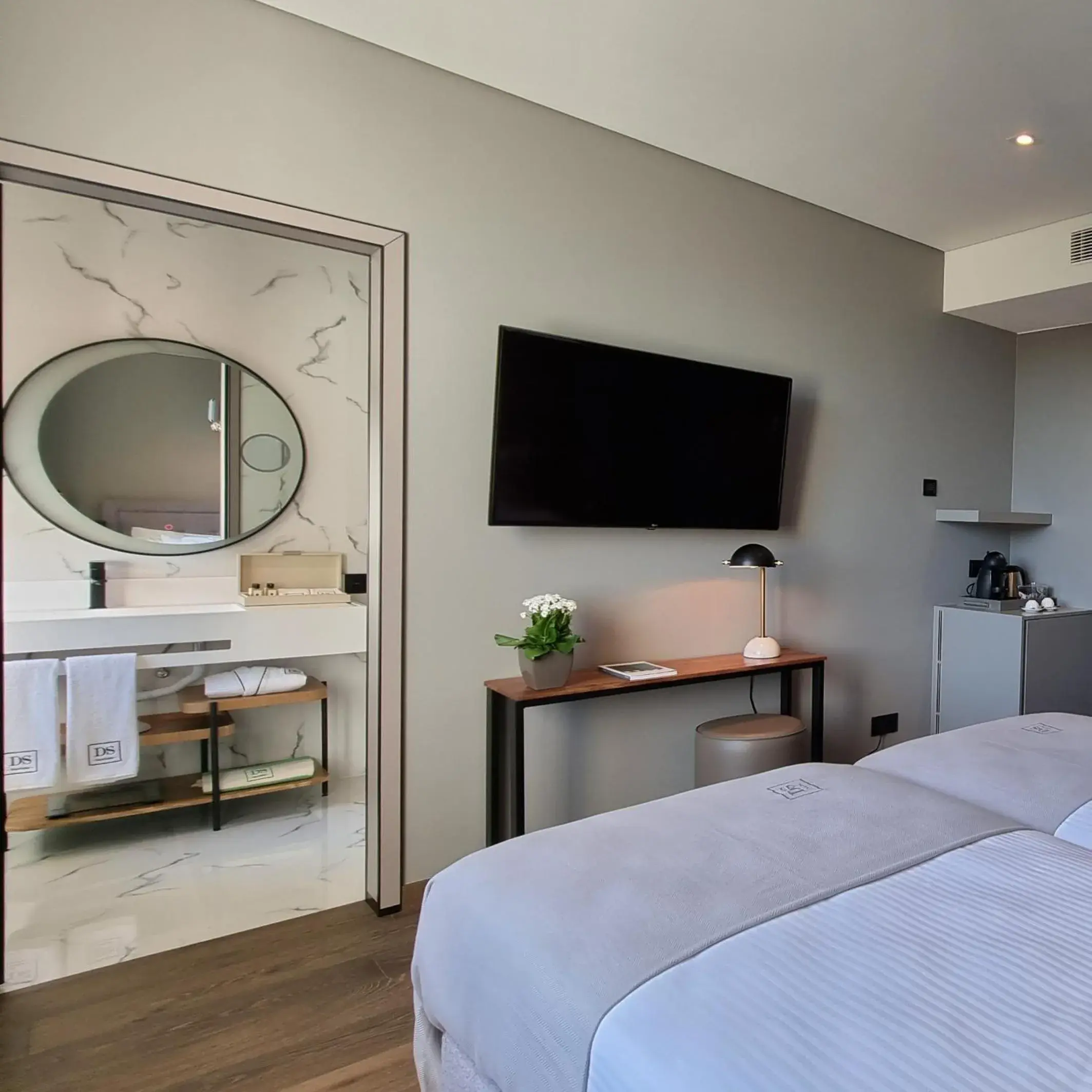 Twin Room in DS Hotel Lusopark Twin Room in DS Hotel Lusopark