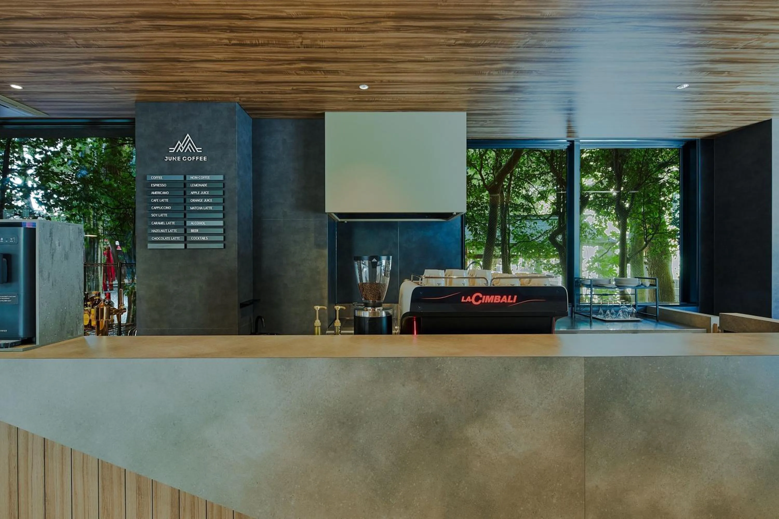 Restaurant/places to eat in fav ISE