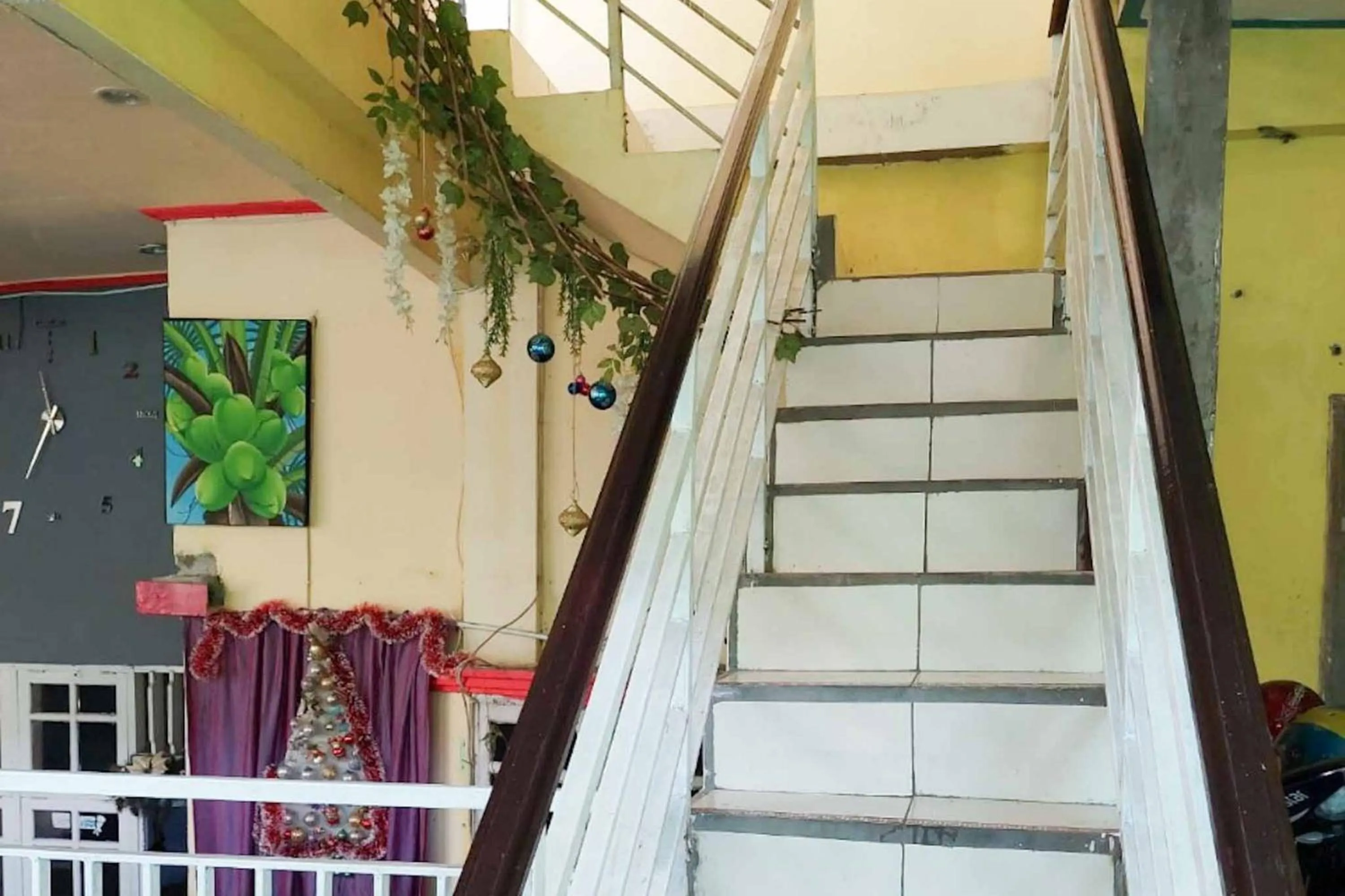 Property building in Quattrick Dee Homestay Mitra RedDoorz