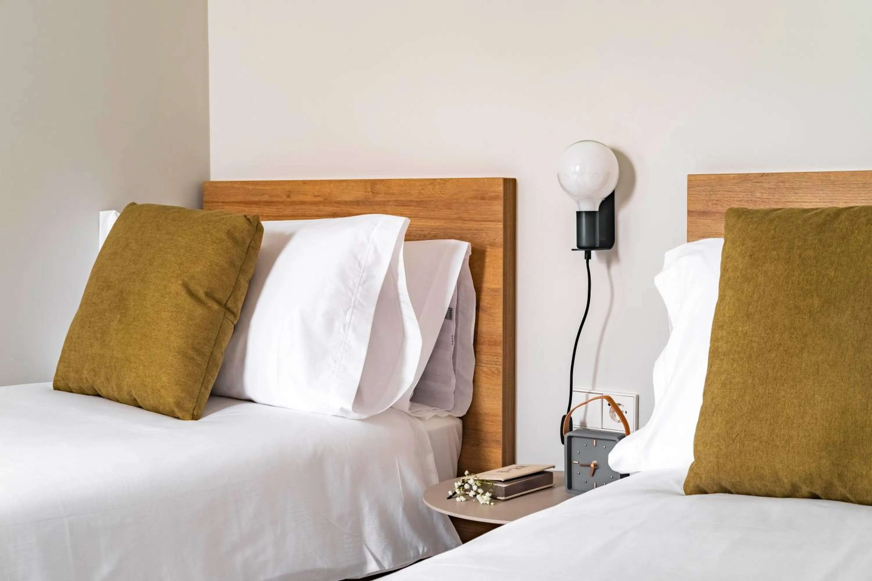 Bedroom, Bed in Aspasios Garden Apartments