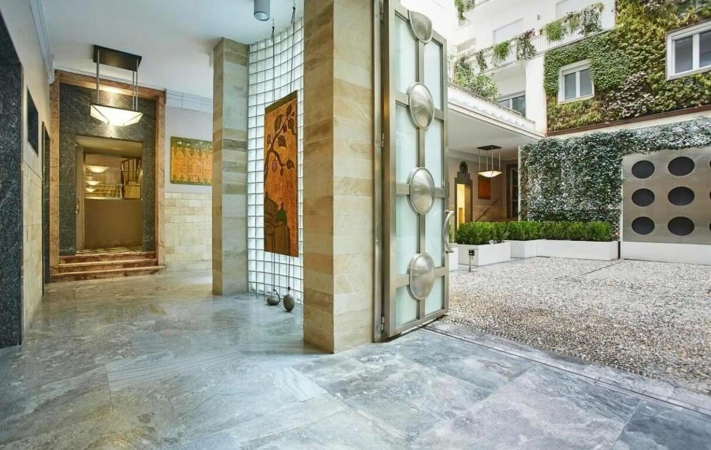 Palazzo Beltrade by Halldis