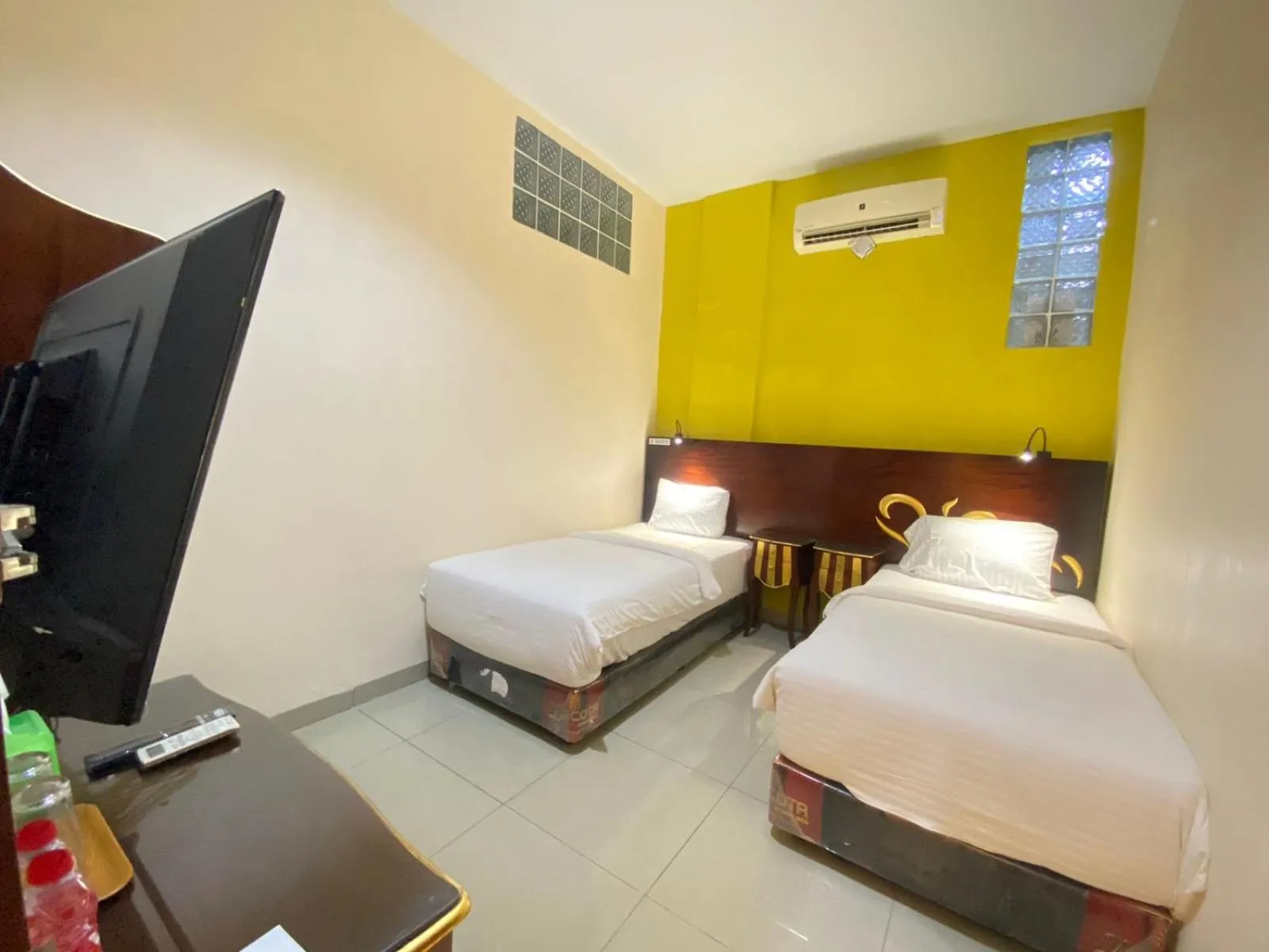 Photo of the whole room, Bed in JIYO BOUTIQUE Hotel