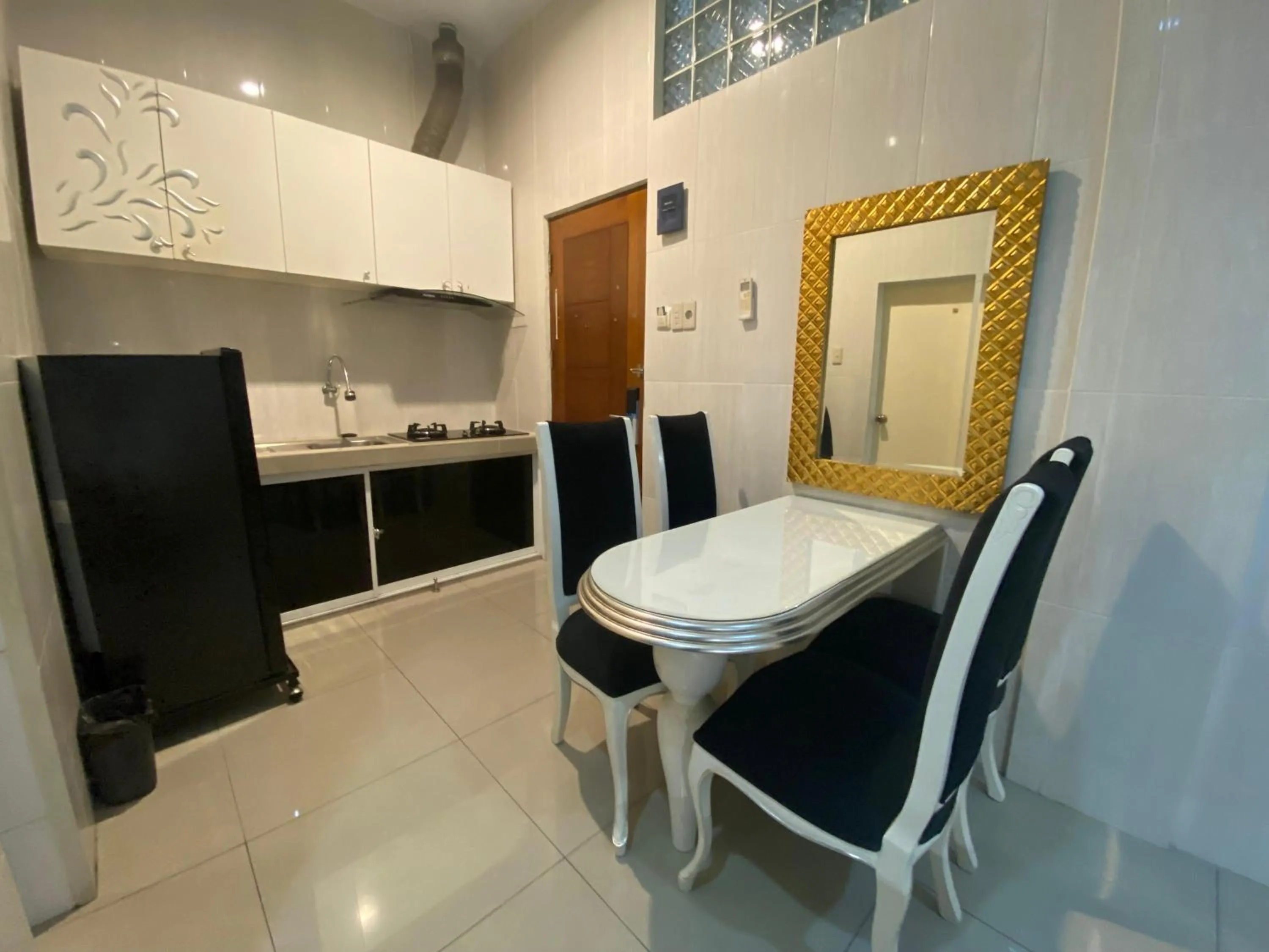 Dining area in JIYO BOUTIQUE Hotel