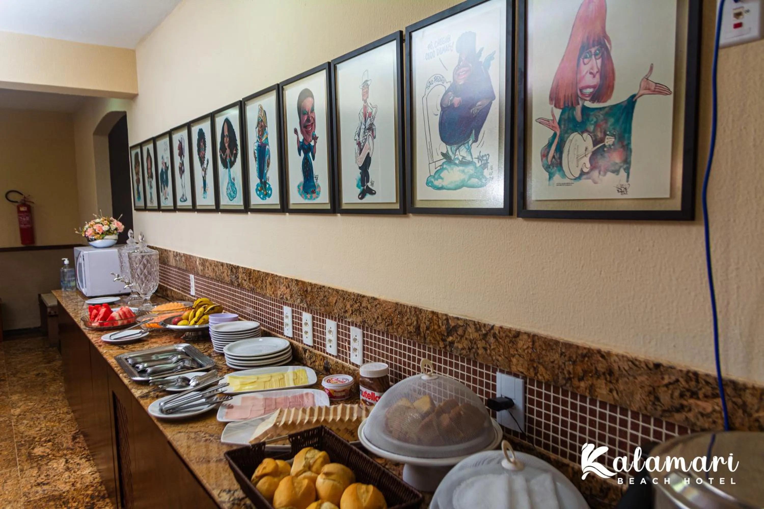 Kalamari Beach Hotel