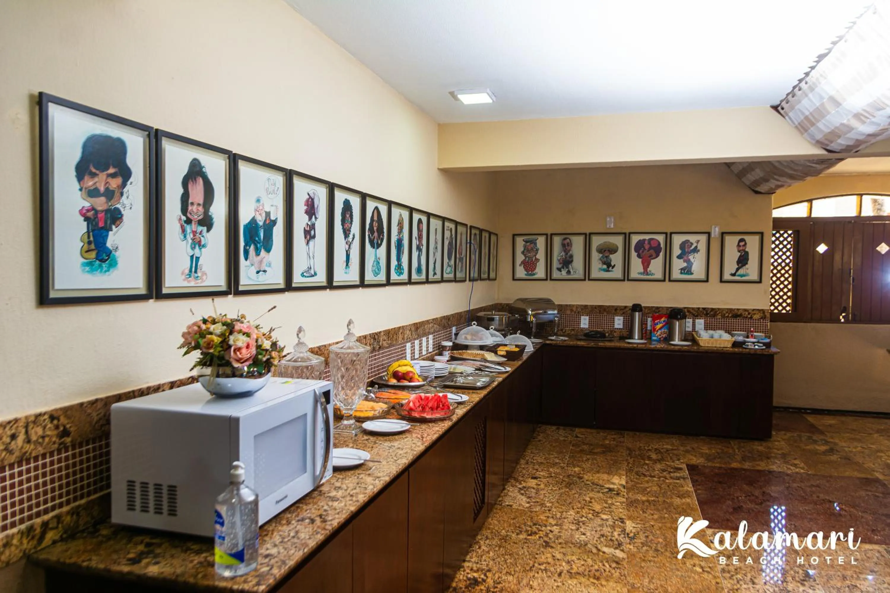 Kalamari Beach Hotel