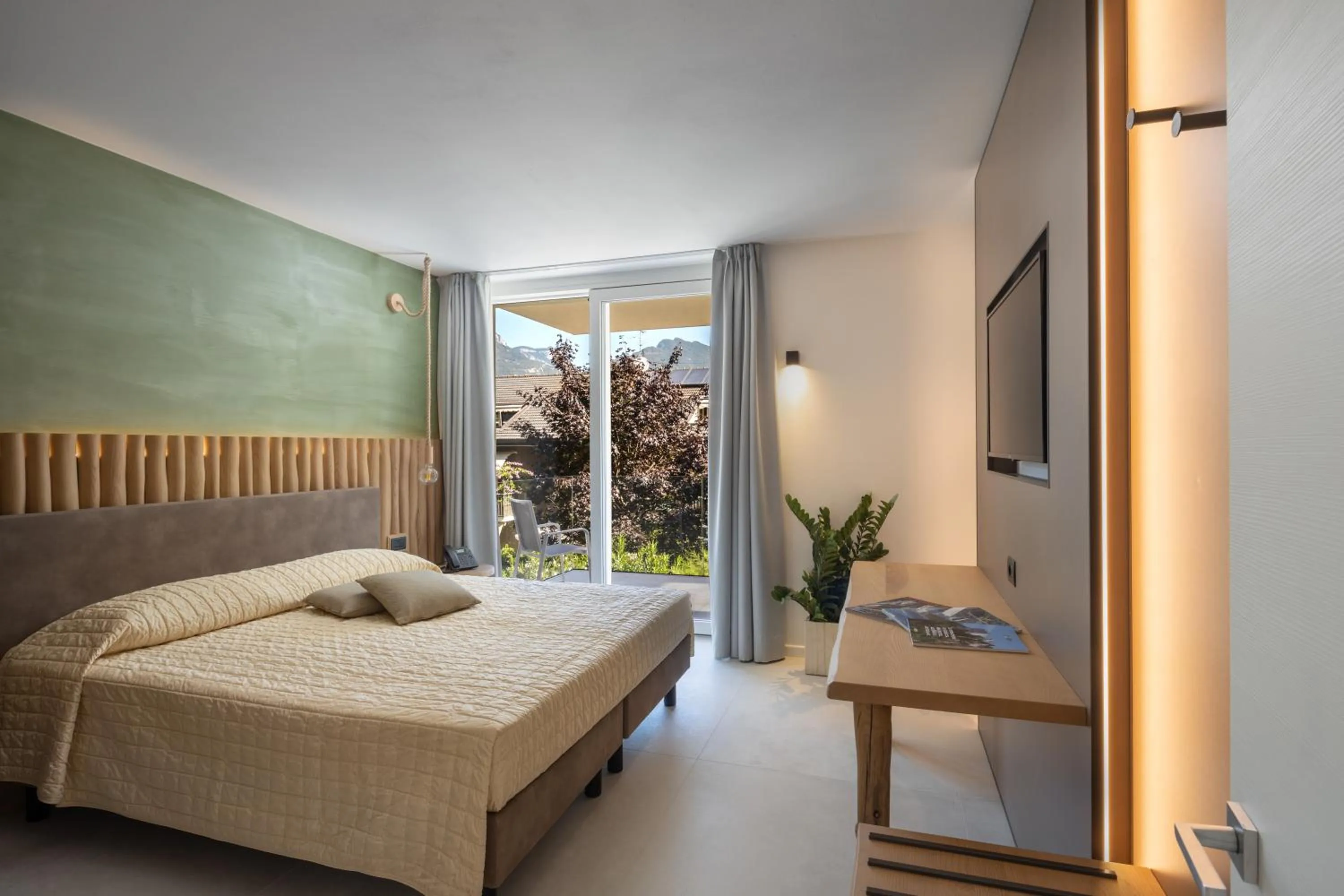 Bedroom, Bed in Aris Apartments & Sky Pool - Tonelli Hotels - Adult Friendly