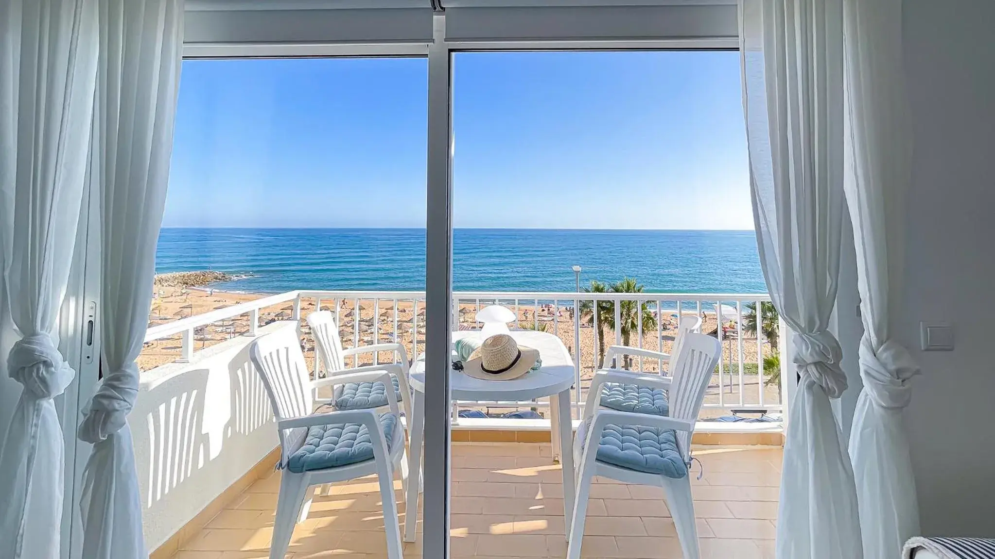 Frente praia SIM T3 Praia Quarteira by HsRentals Frente praia SIM T3 Praia Quarteira by HsRentals