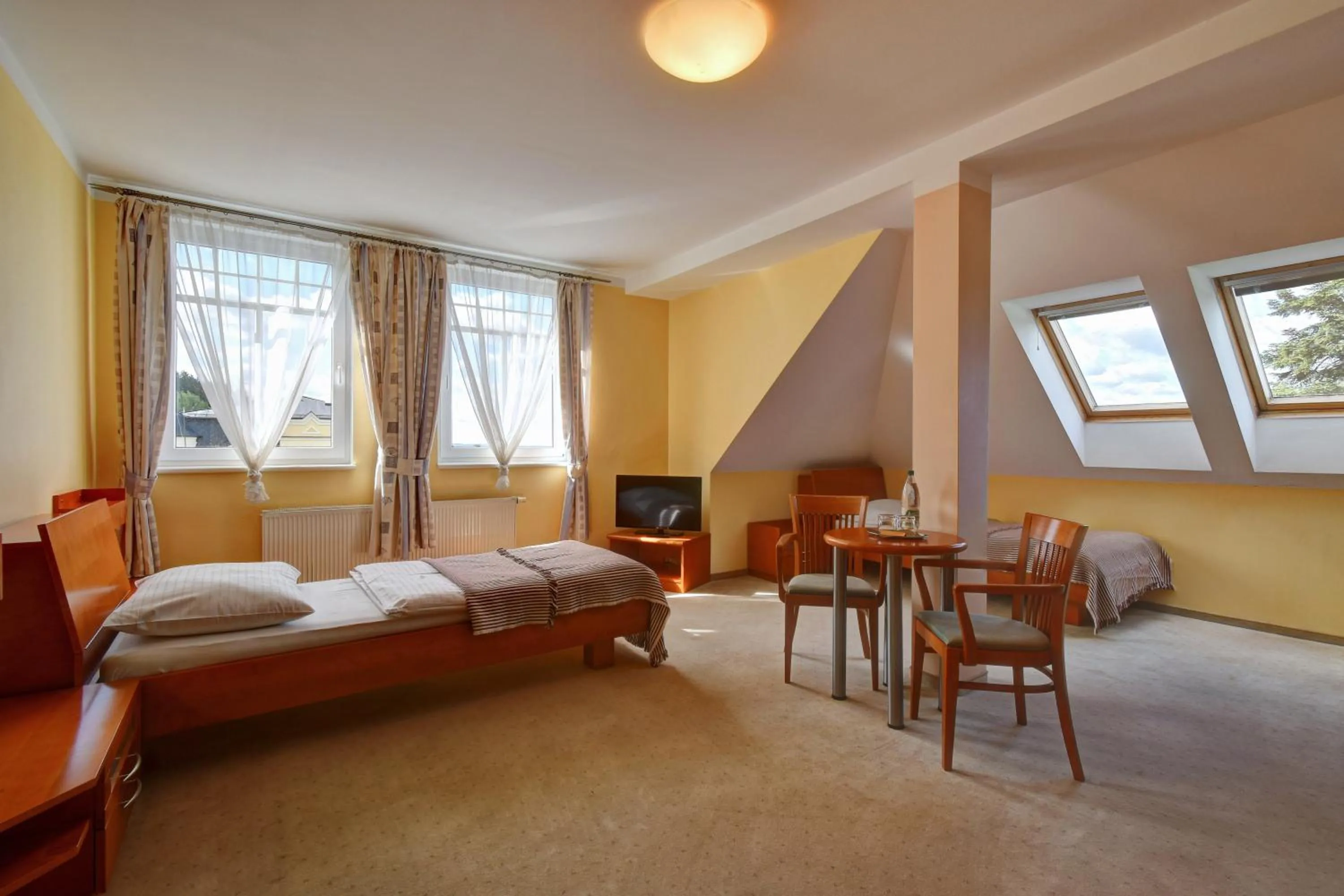 Bedroom, Bed in Hotel La Passionaria