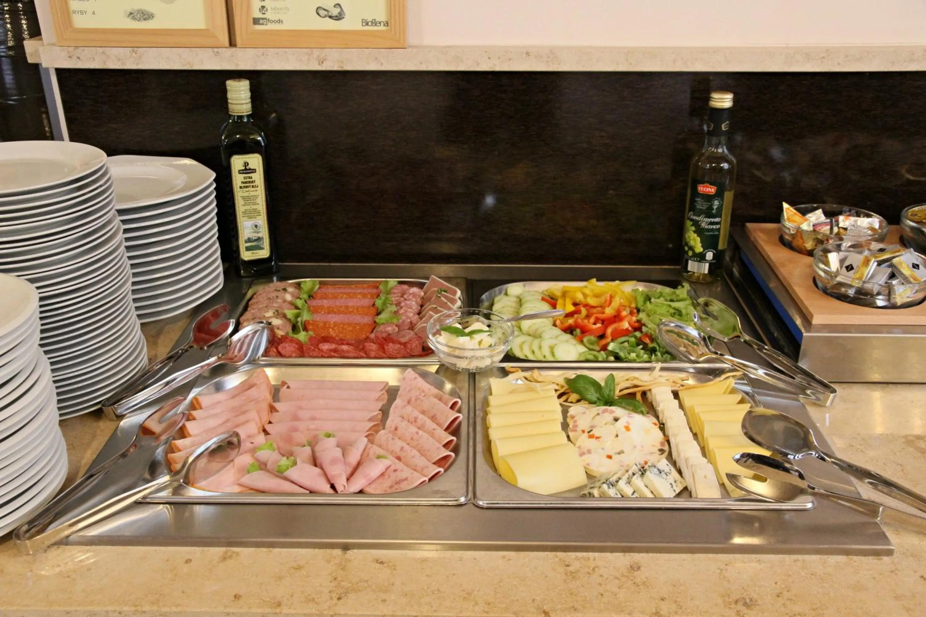 Buffet breakfast in Hotel La Passionaria