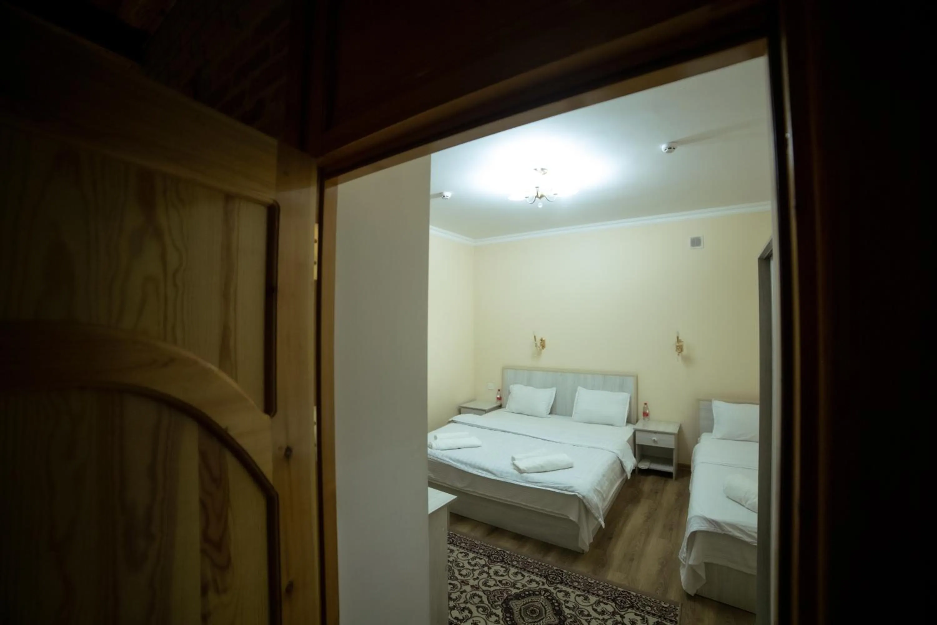 Bedroom, Bed in Sultanat Hotel