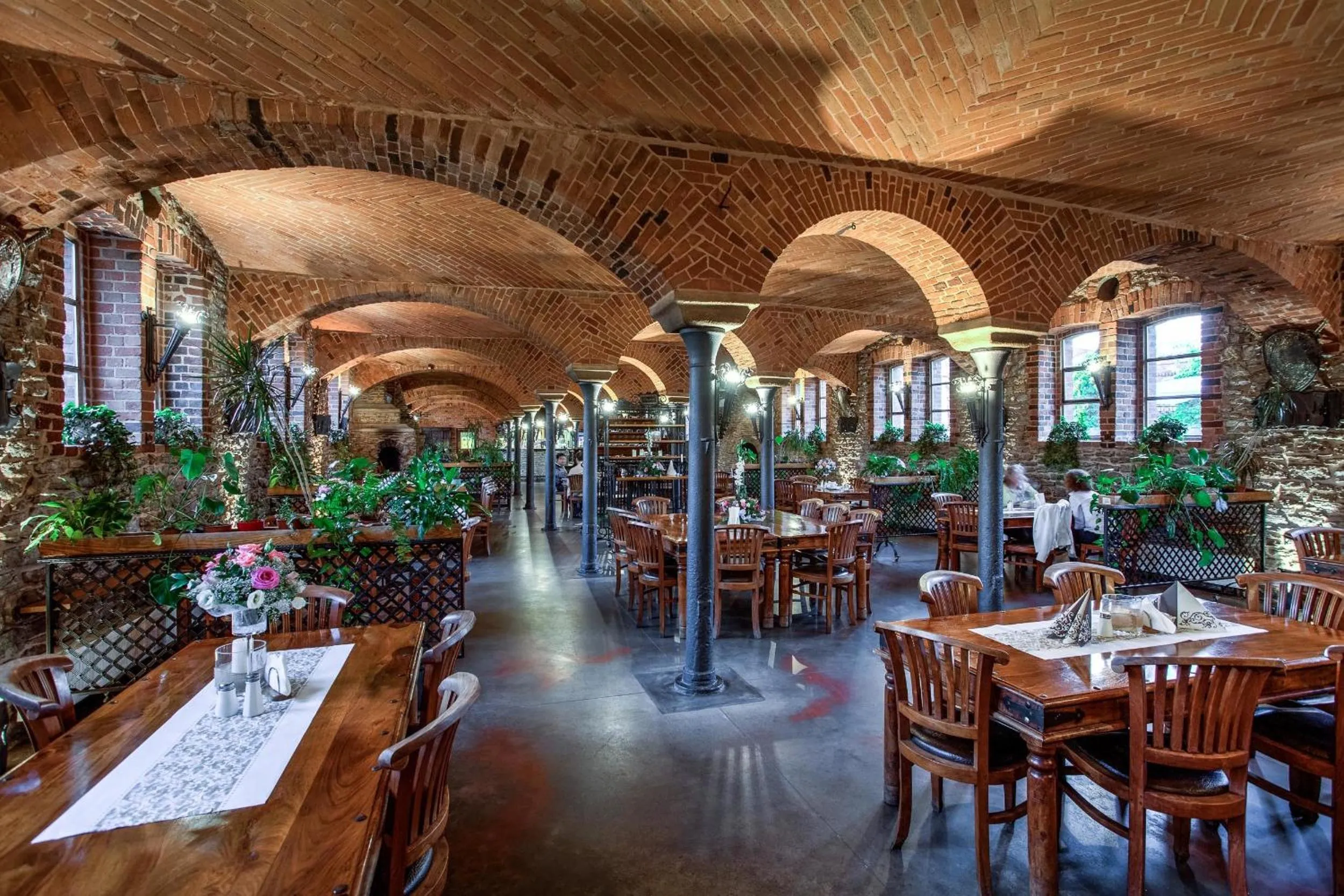 Restaurant/places to eat in Hotel na Podzamczu