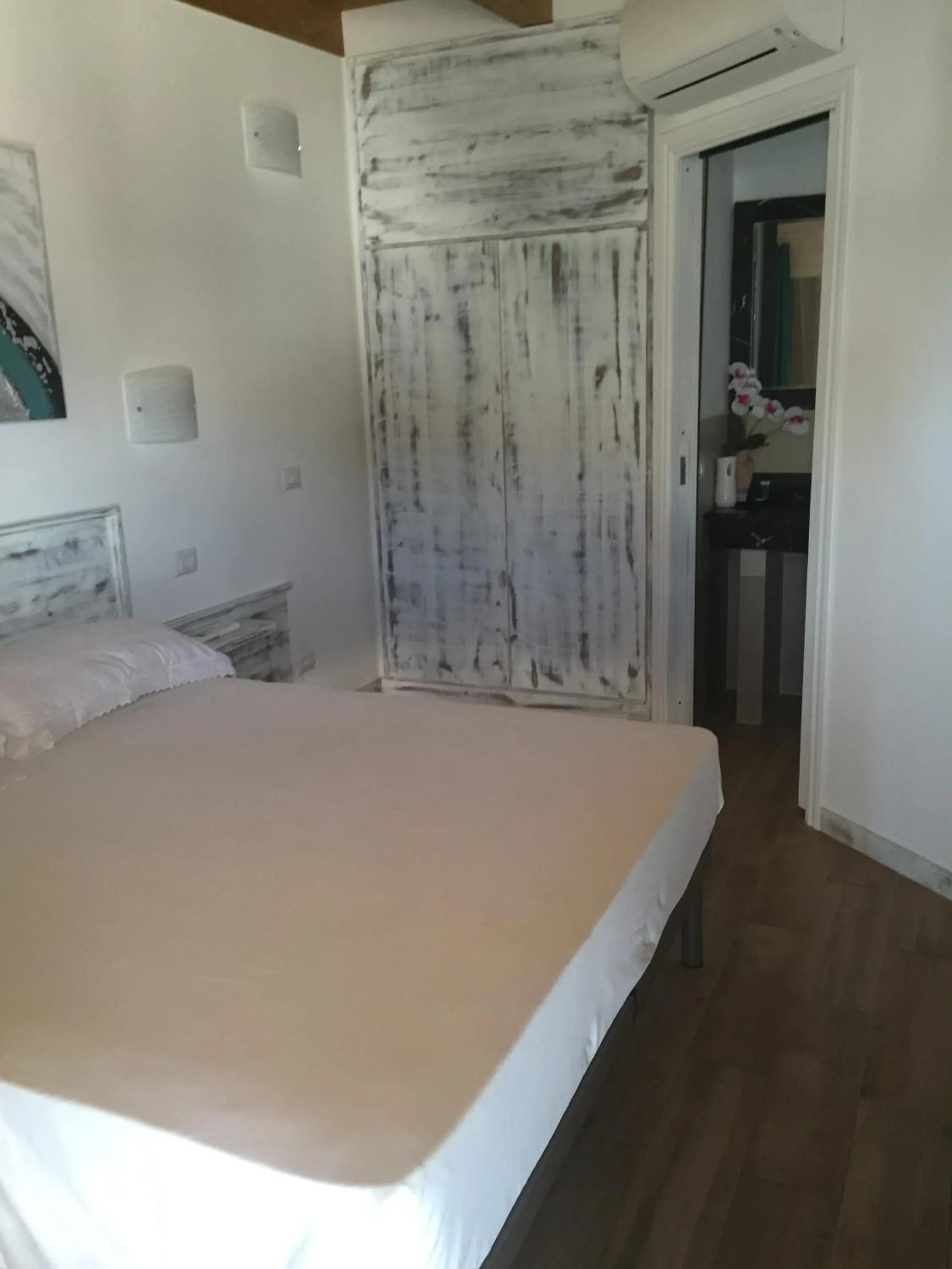 Bed in Aquila Di Mare