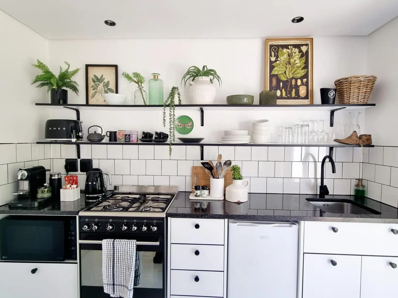 Coffee/tea facilities in Brenaissance Wine & Stud Estate