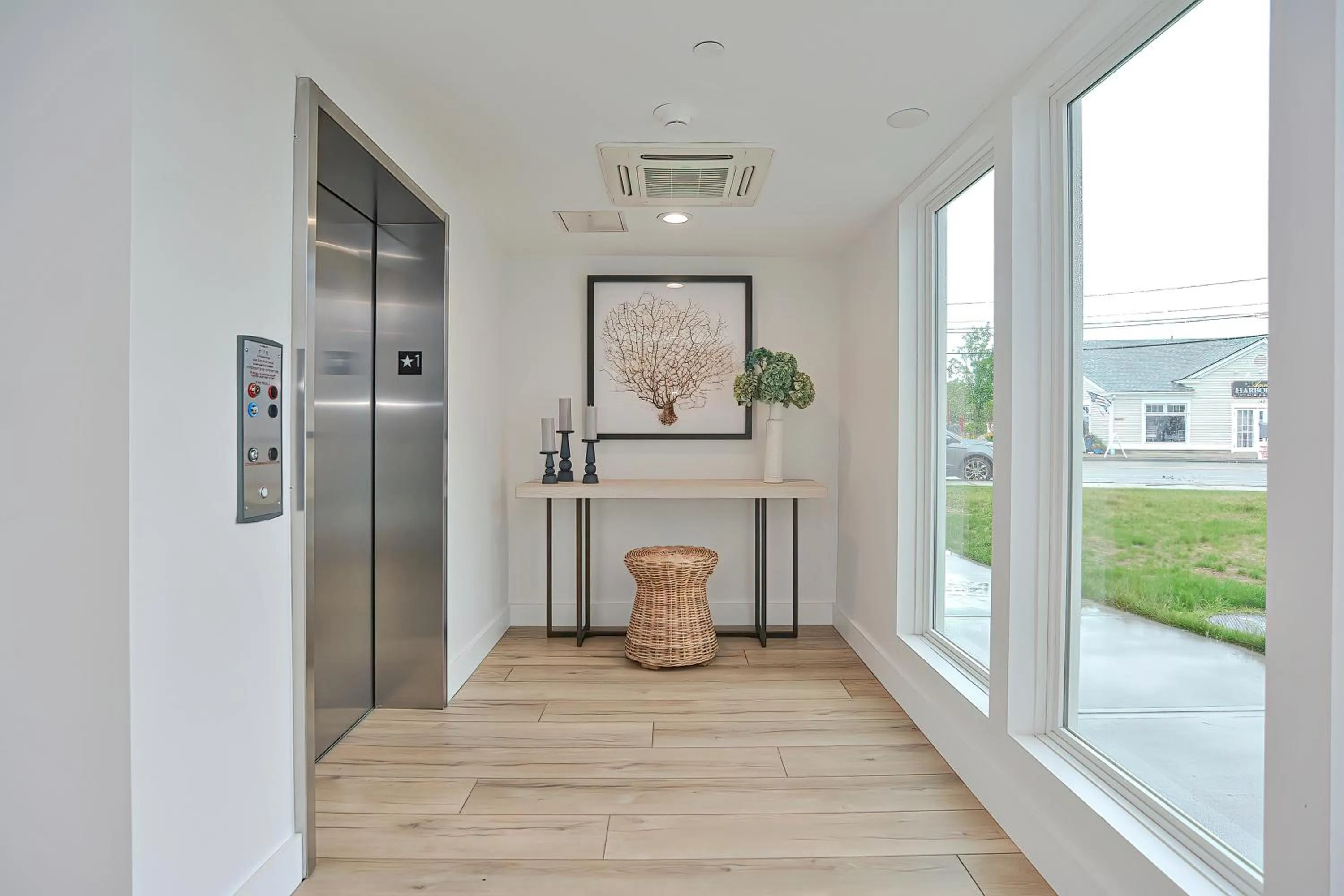 Lobby or reception in Thomas Sea Suites at Harbourtown