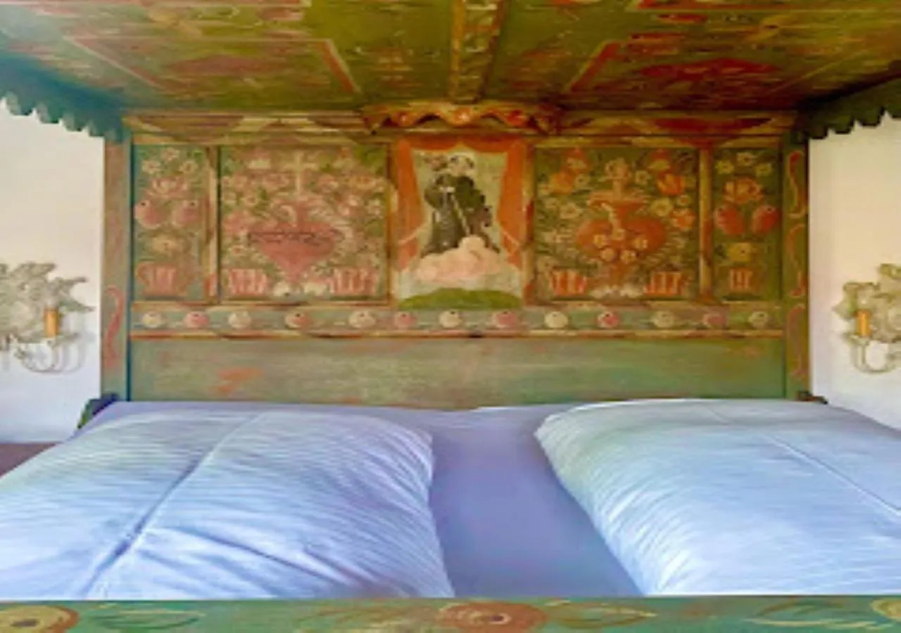 Bed in Hotel Schrenkhof