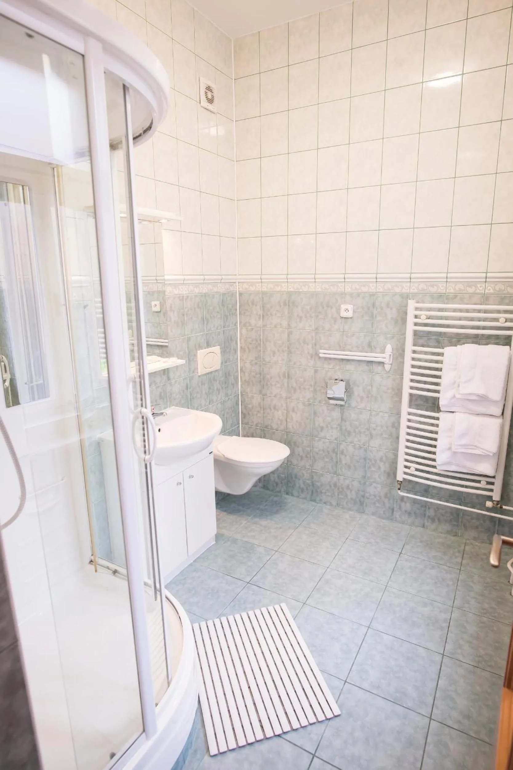 Bathroom in Hotel City Bell