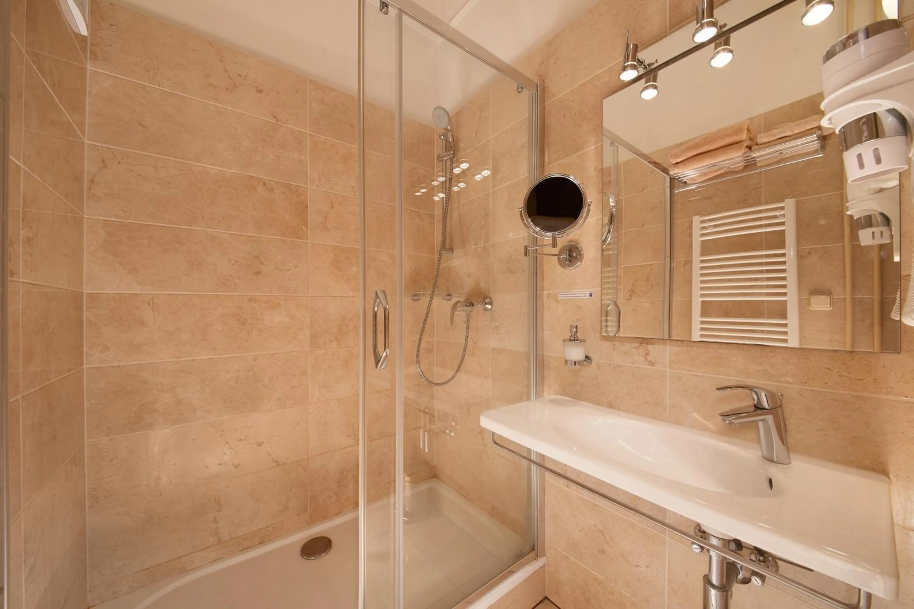 Bathroom in Hotel City Bell