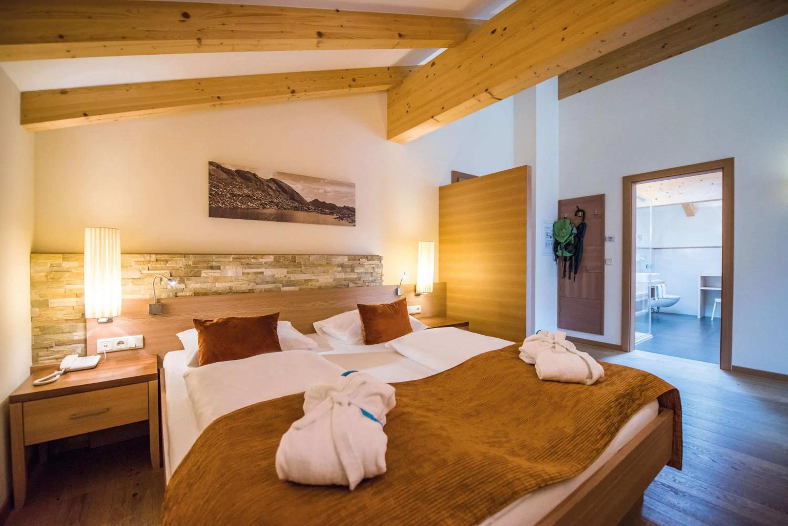 Photo of the whole room, Bed in Familienhotel Huber