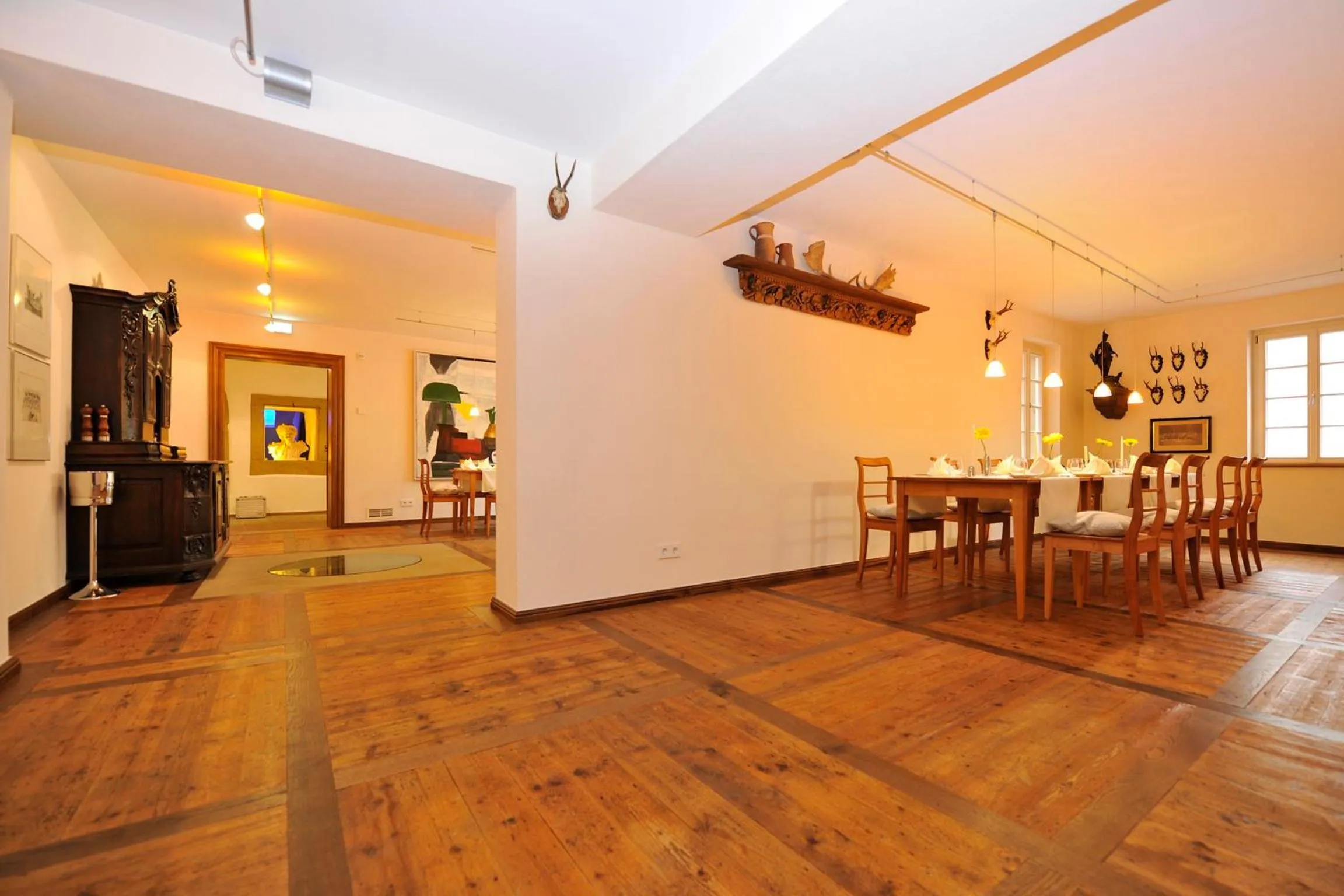 Restaurant/places to eat in Romantik Hotel Meisenheimer Hof