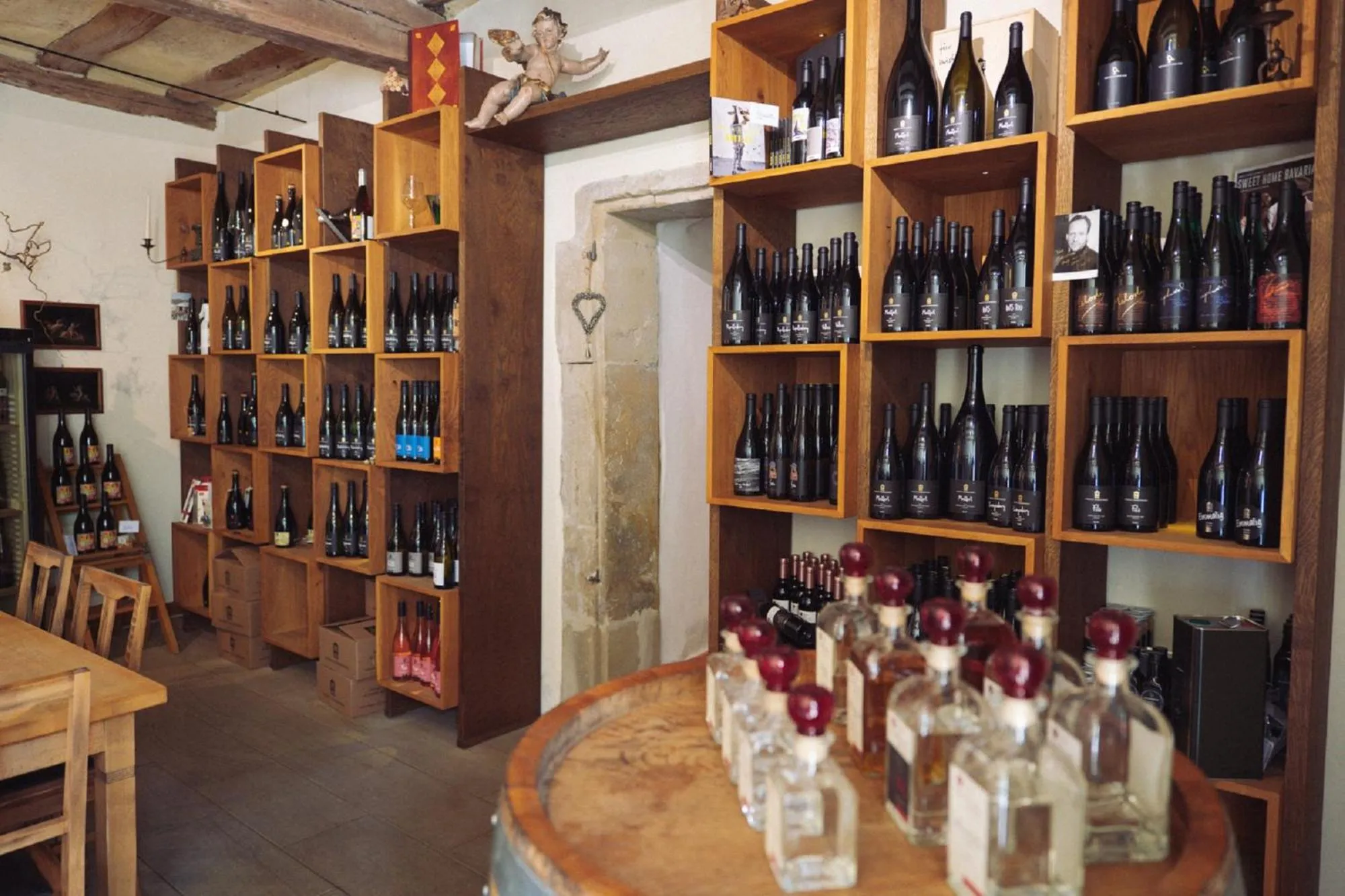 Shopping Area in Romantik Hotel Meisenheimer Hof