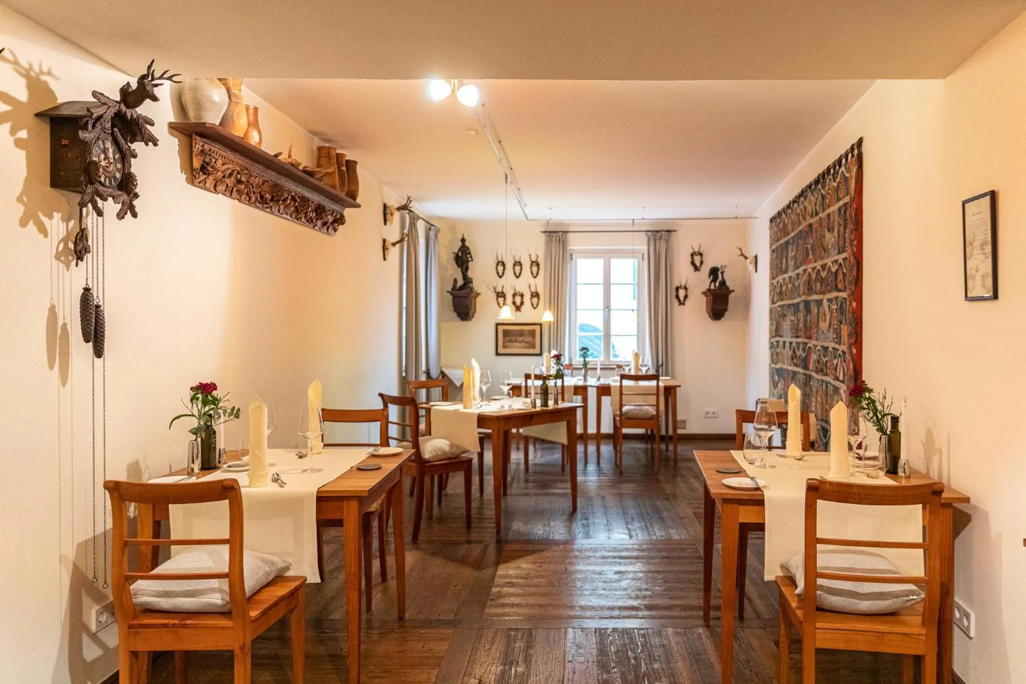 Restaurant/places to eat in Romantik Hotel Meisenheimer Hof