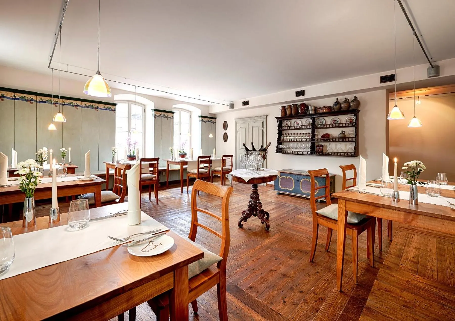 Restaurant/places to eat in Romantik Hotel Meisenheimer Hof