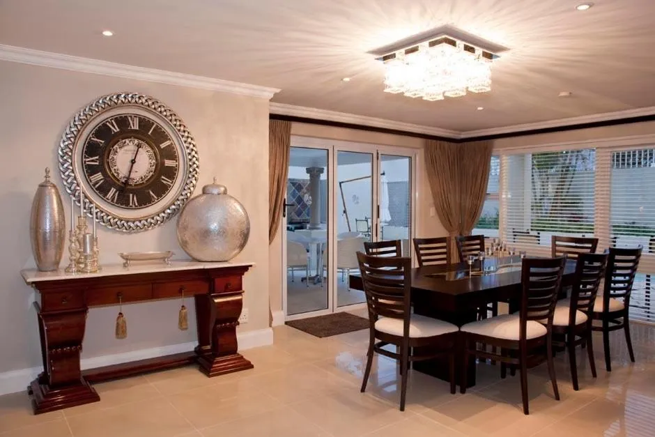 Restaurant/places to eat in Forest Manor Boutique Guesthouse