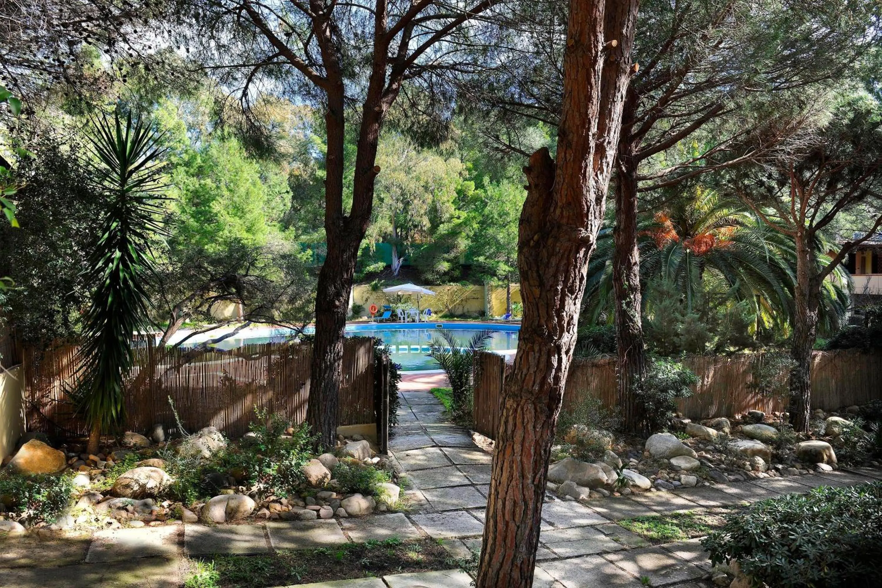 Facade/entrance in Abbaechelu