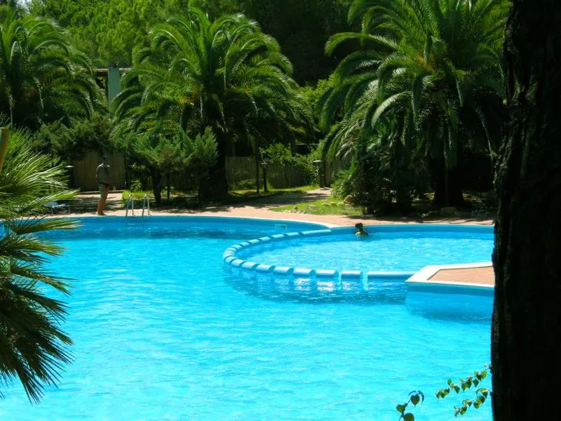 Swimming pool in Abbaechelu