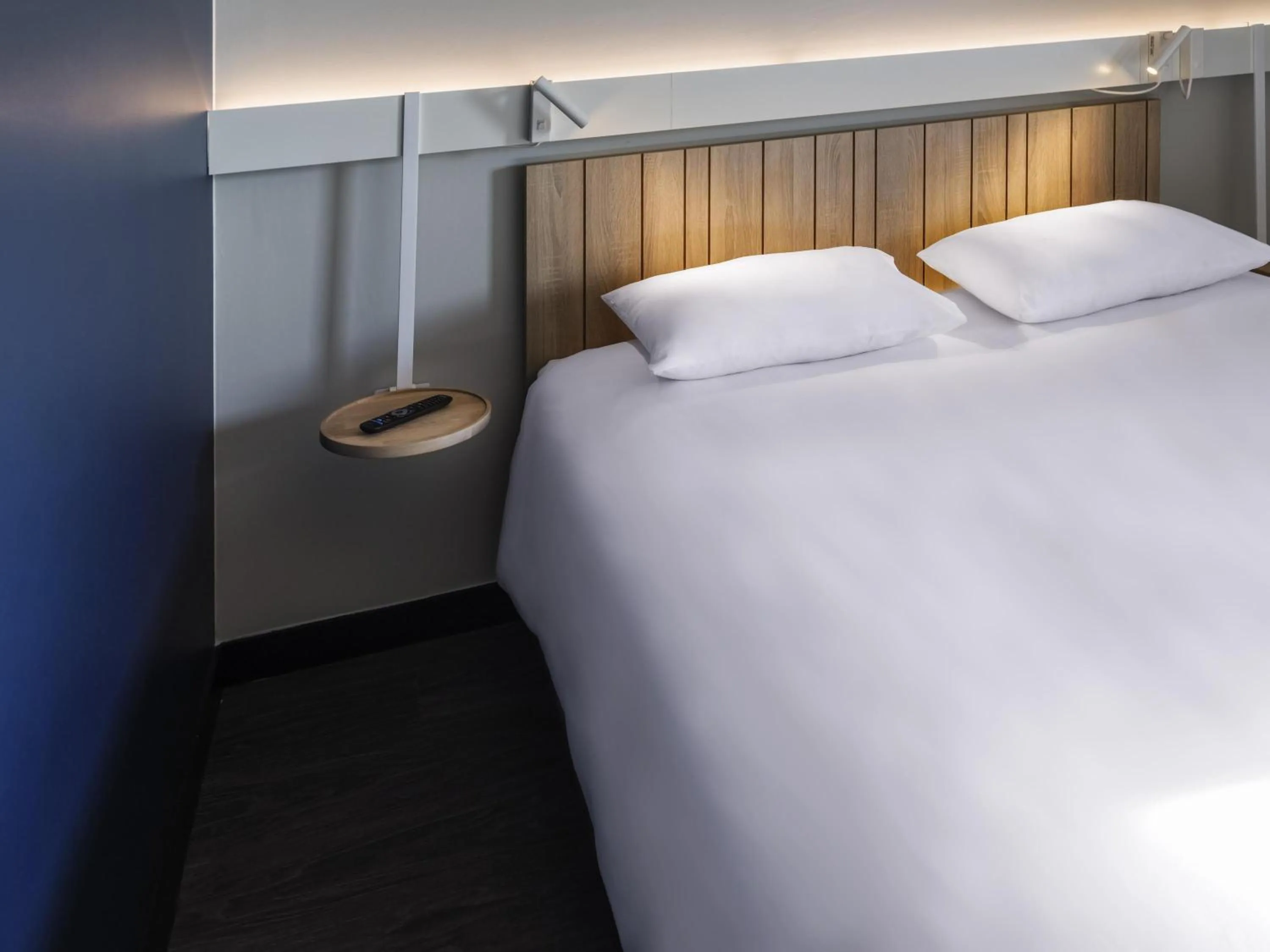 Bedroom, Bed in ibis Lyon Est Meyzieu