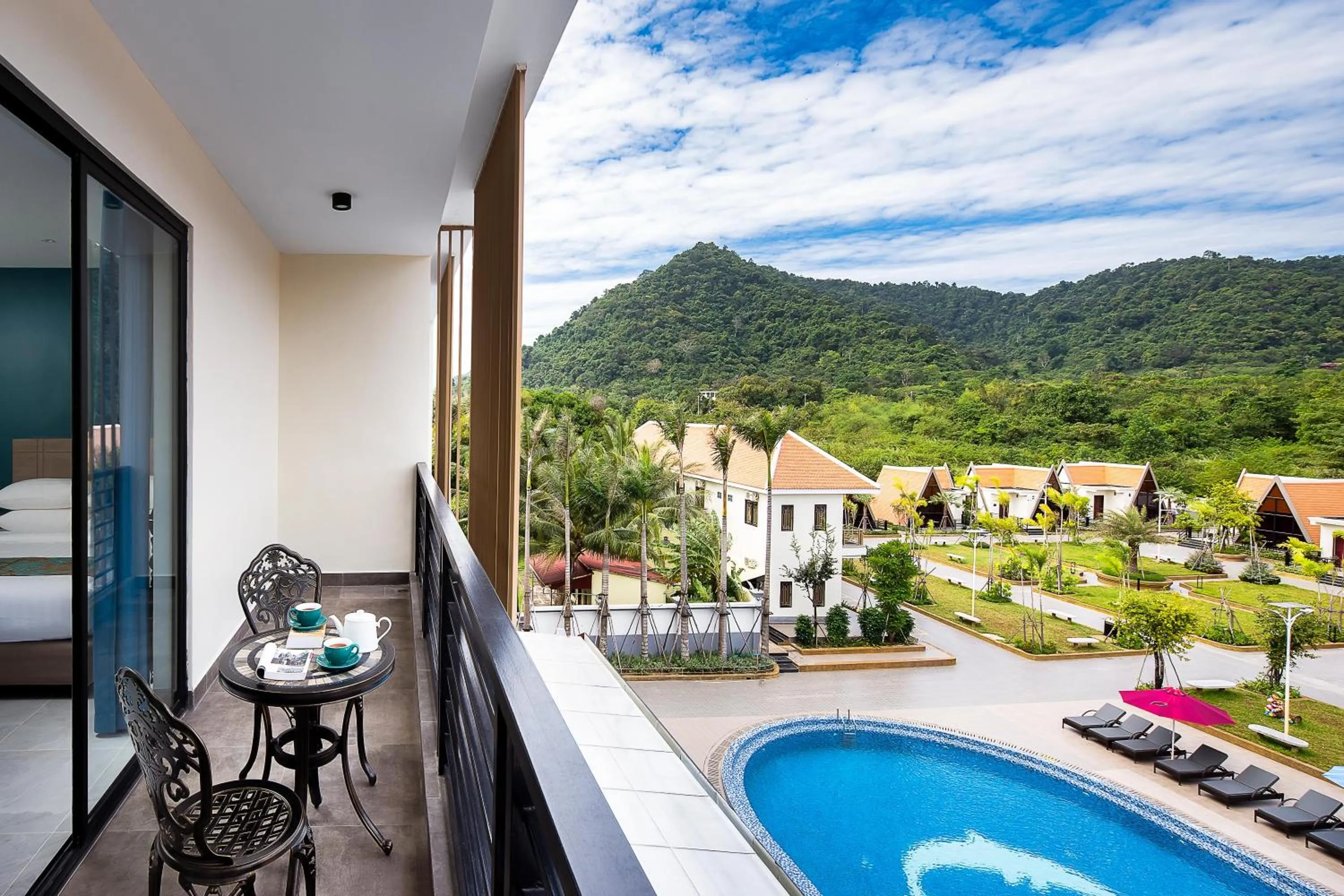 Balcony/Terrace in Vakara Hotel Kep