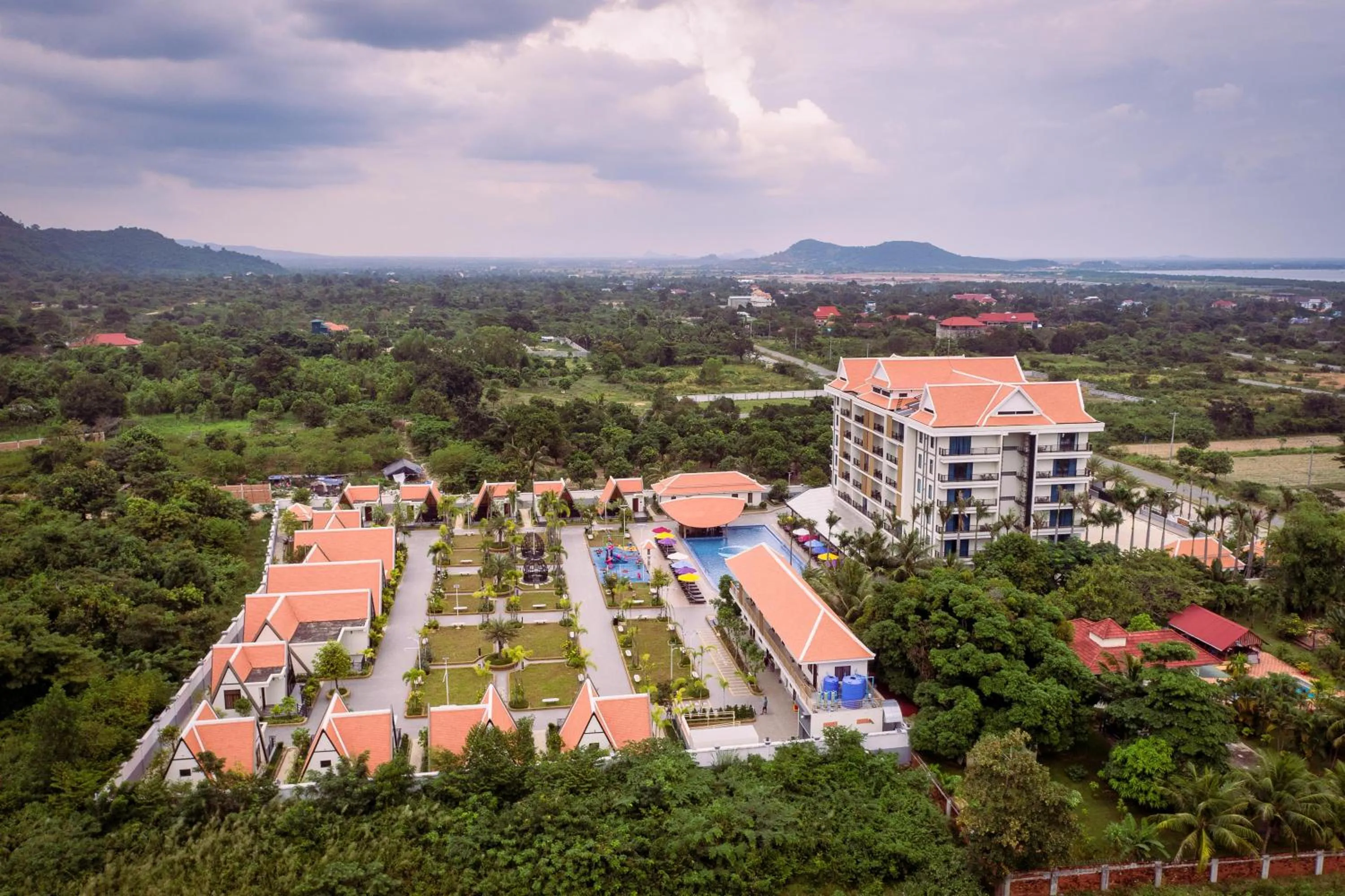 Property building in Vakara Hotel Kep