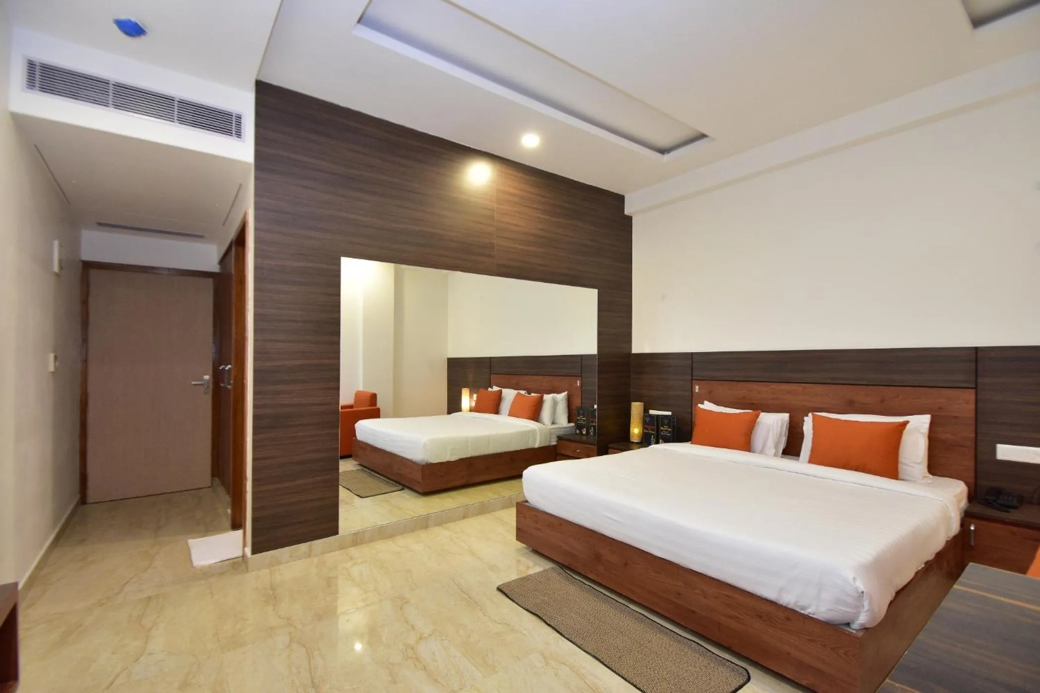 Twin Room in Hotel Bhaskar-Near Jaipur Airport