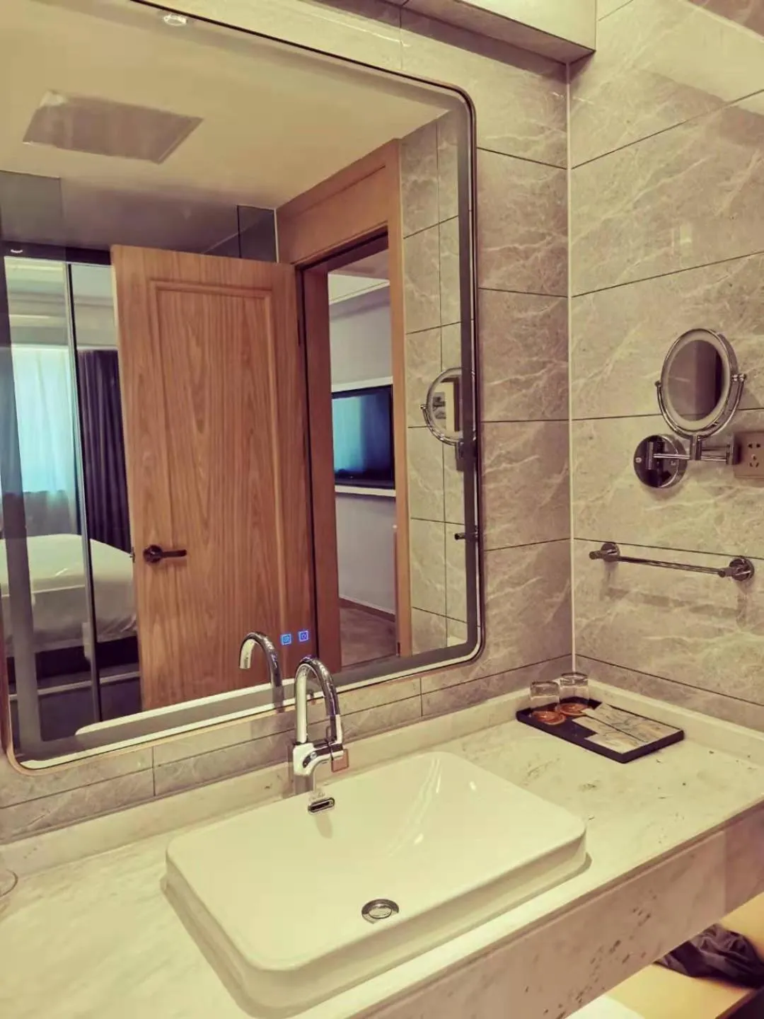 Bathroom in Vienna Hotel