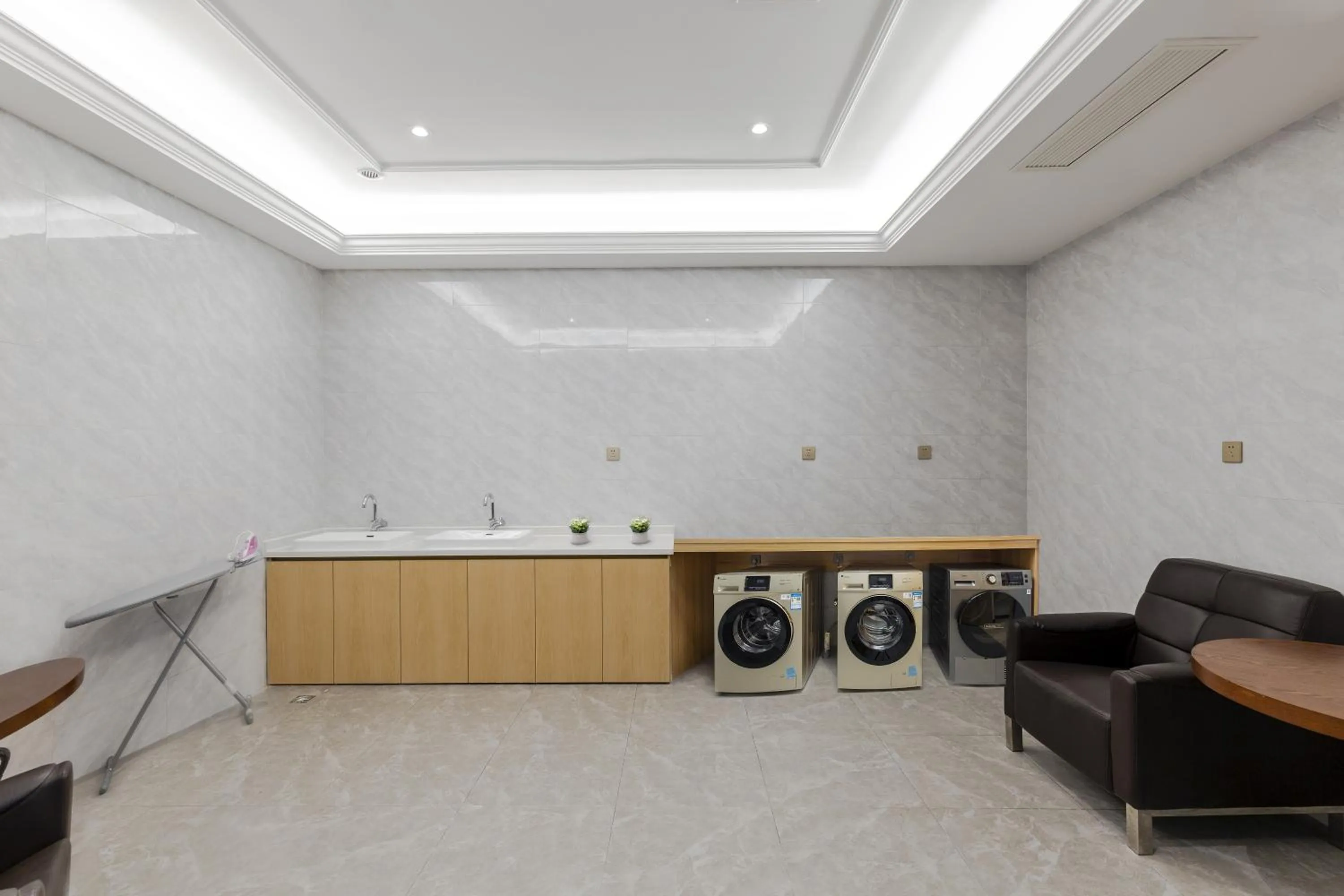 laundry in Vienna Hotel