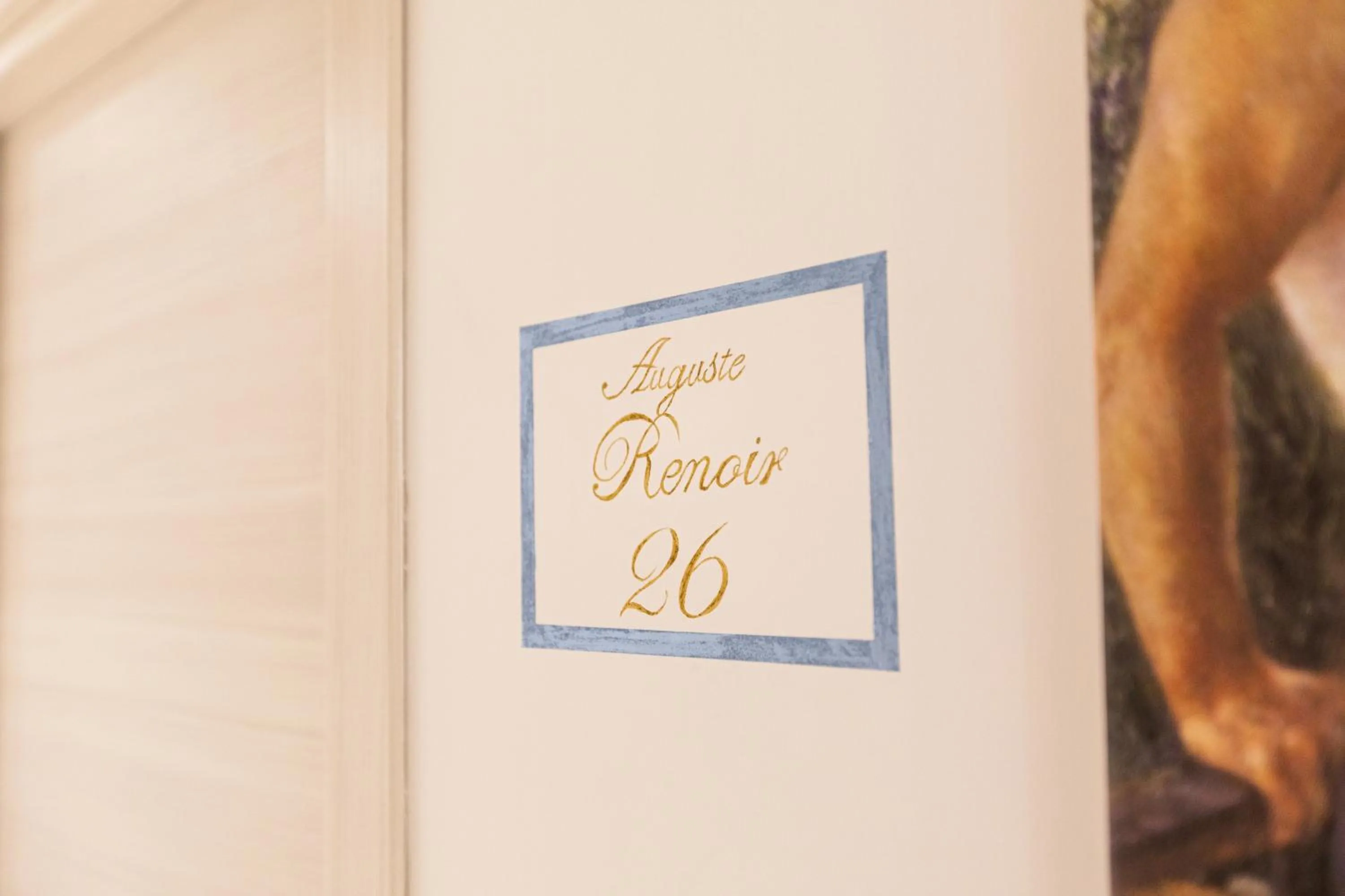 Logo/Certificate/Sign in Panariello Palace