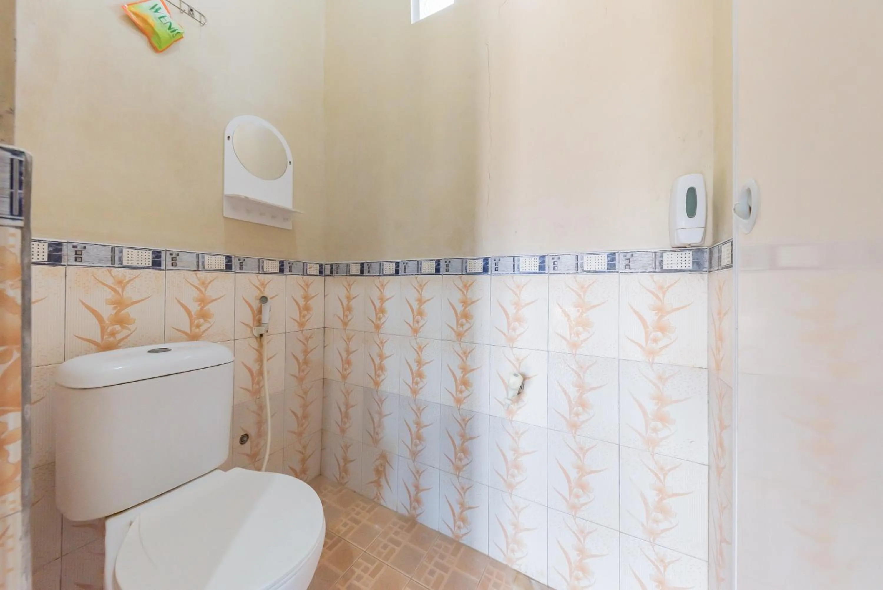 Bathroom in RedDoorz near Pantai Ujung Genteng