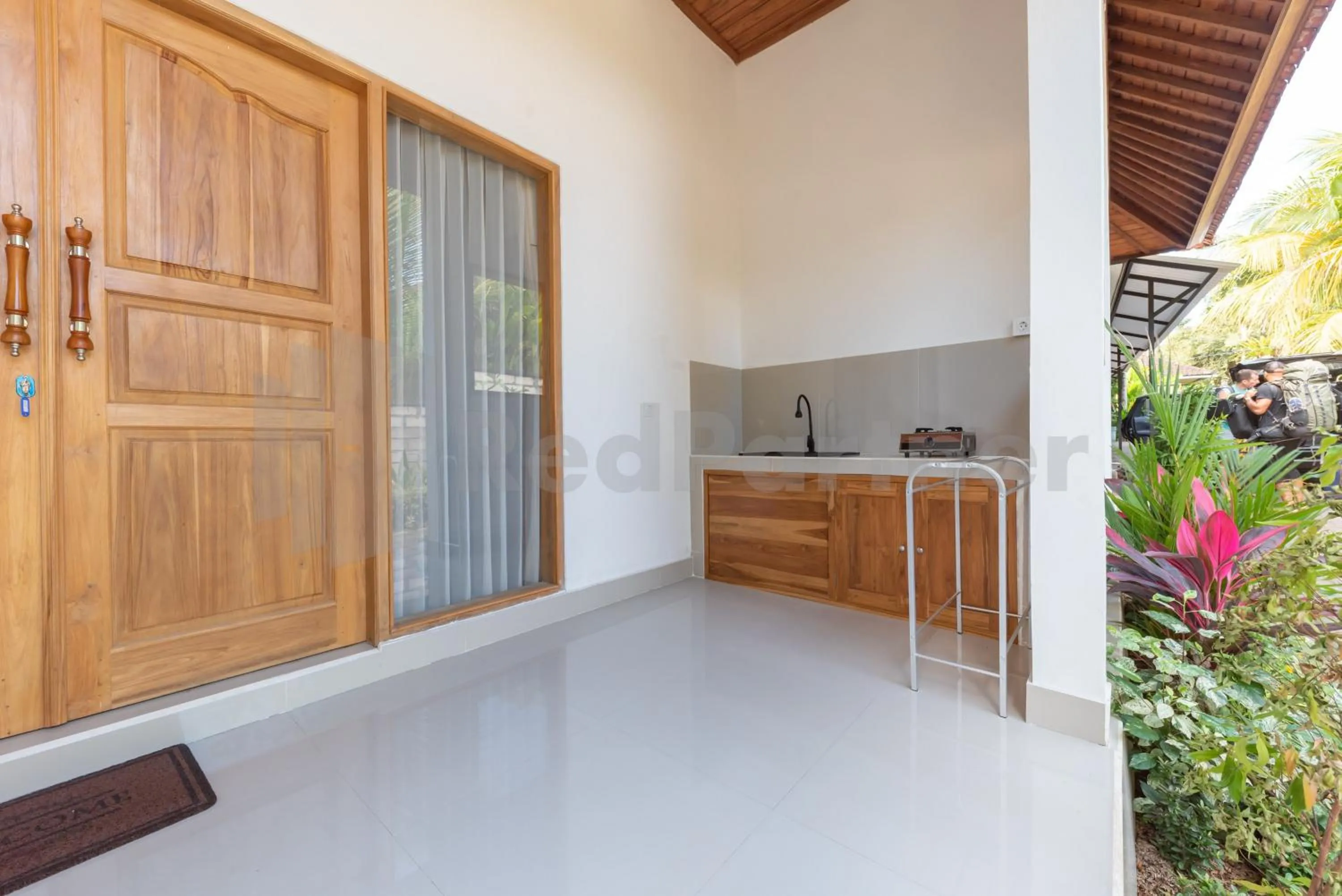 Kitchen or kitchenette in Brisk Homestay Uluwatu RedPartner