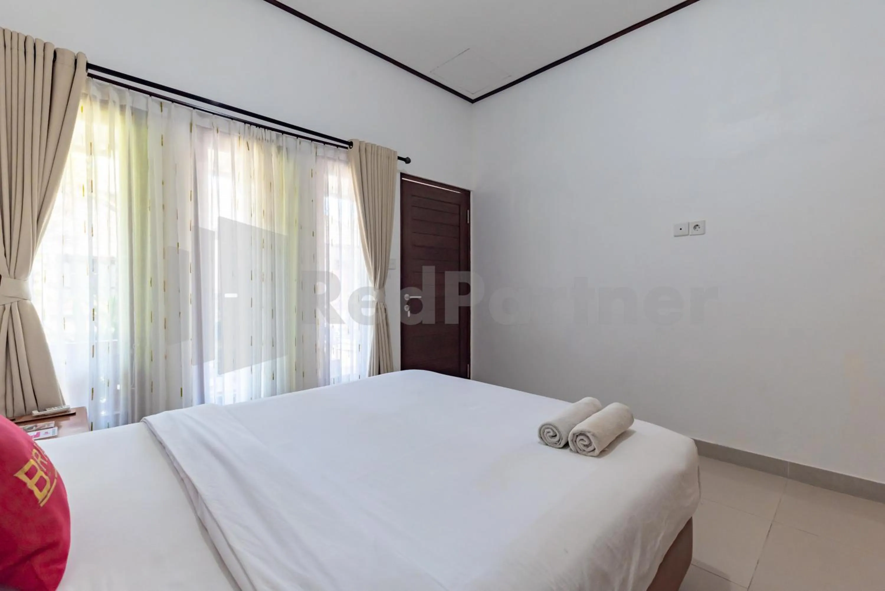 Bedroom, Bed in Brisk Homestay Uluwatu RedPartner