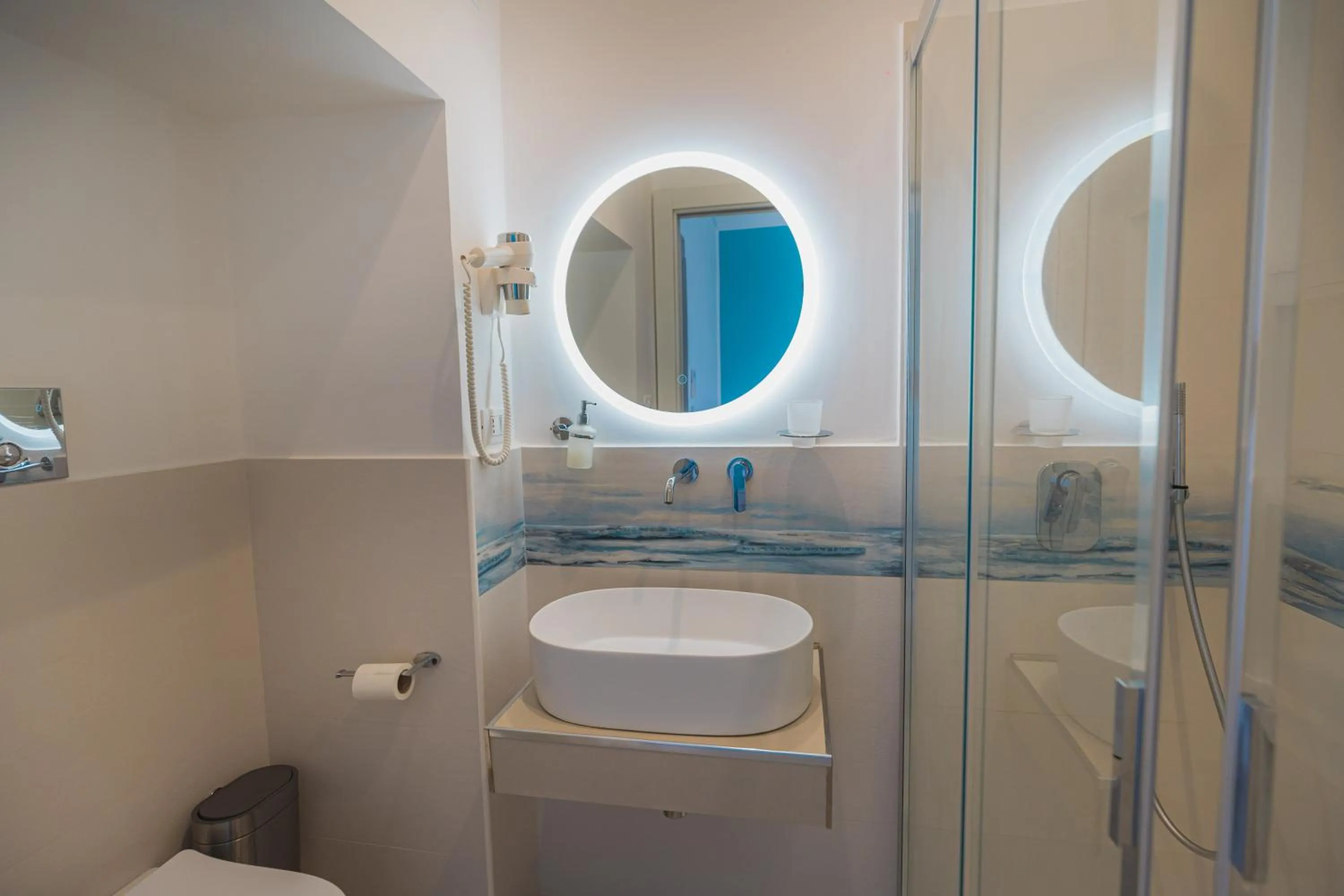 Shower in Panorama Alfeo