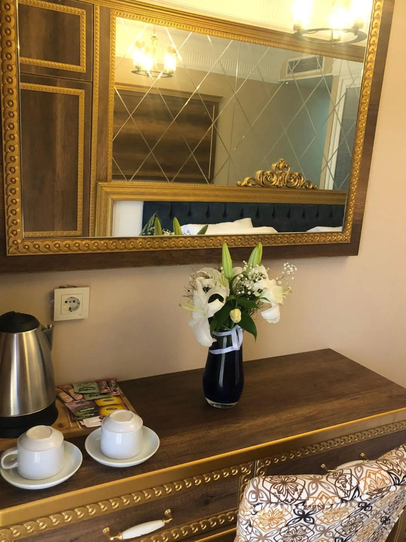 GOLDEN HİLL HOTEL DOWNTOWN