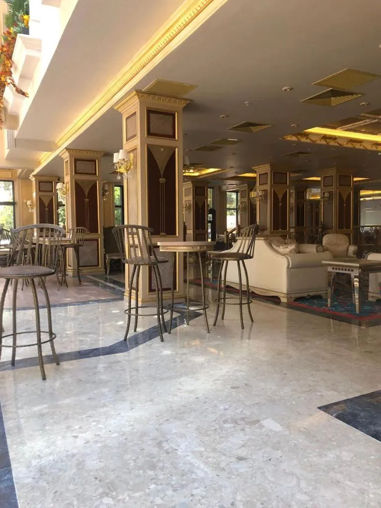 Lobby or reception in GOLDEN HİLL HOTEL DOWNTOWN