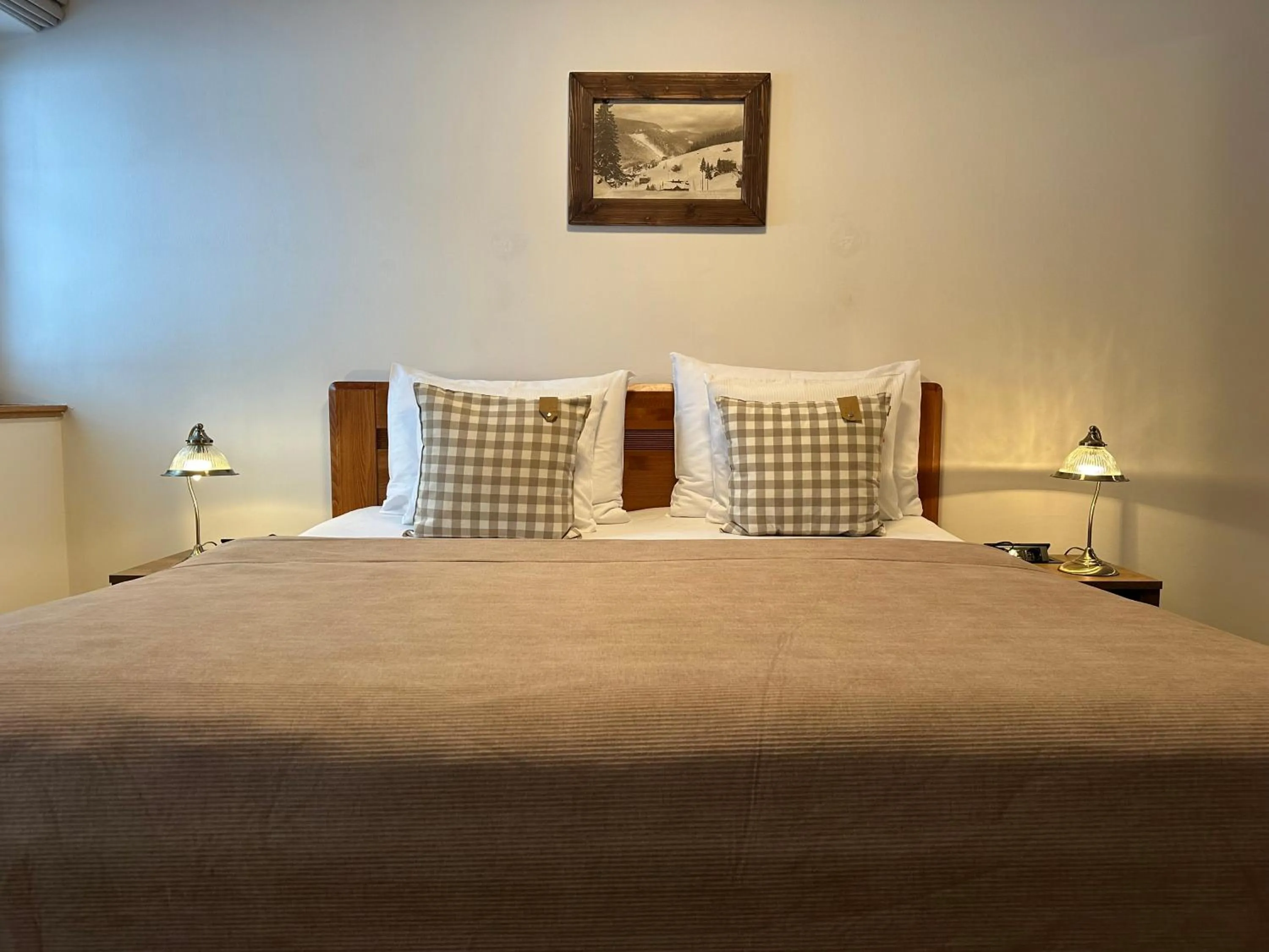 Bed in Hotel Bedriska Wellness Resort & Spa