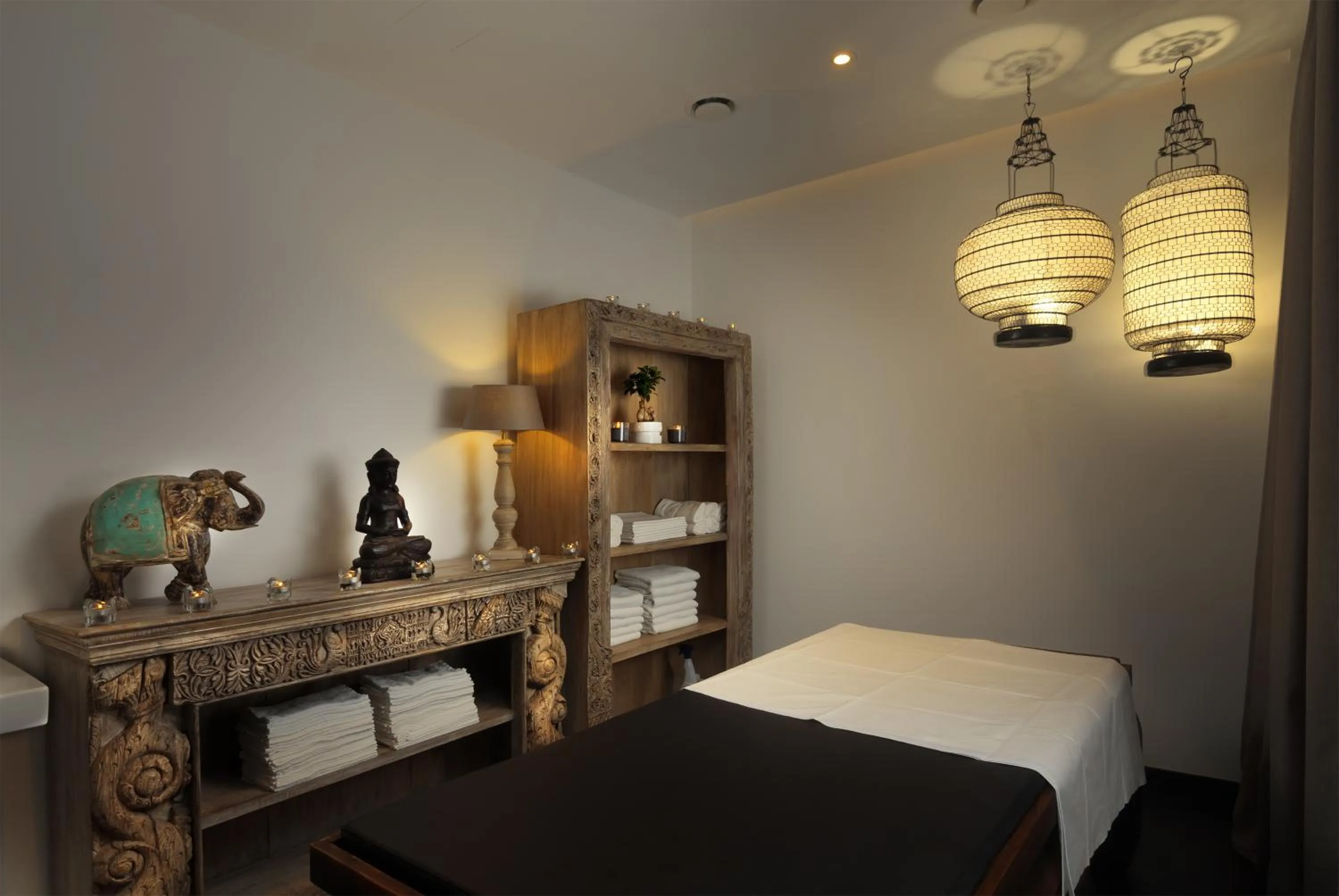 Massage, Bed in Hotel Bedriska Wellness Resort & Spa