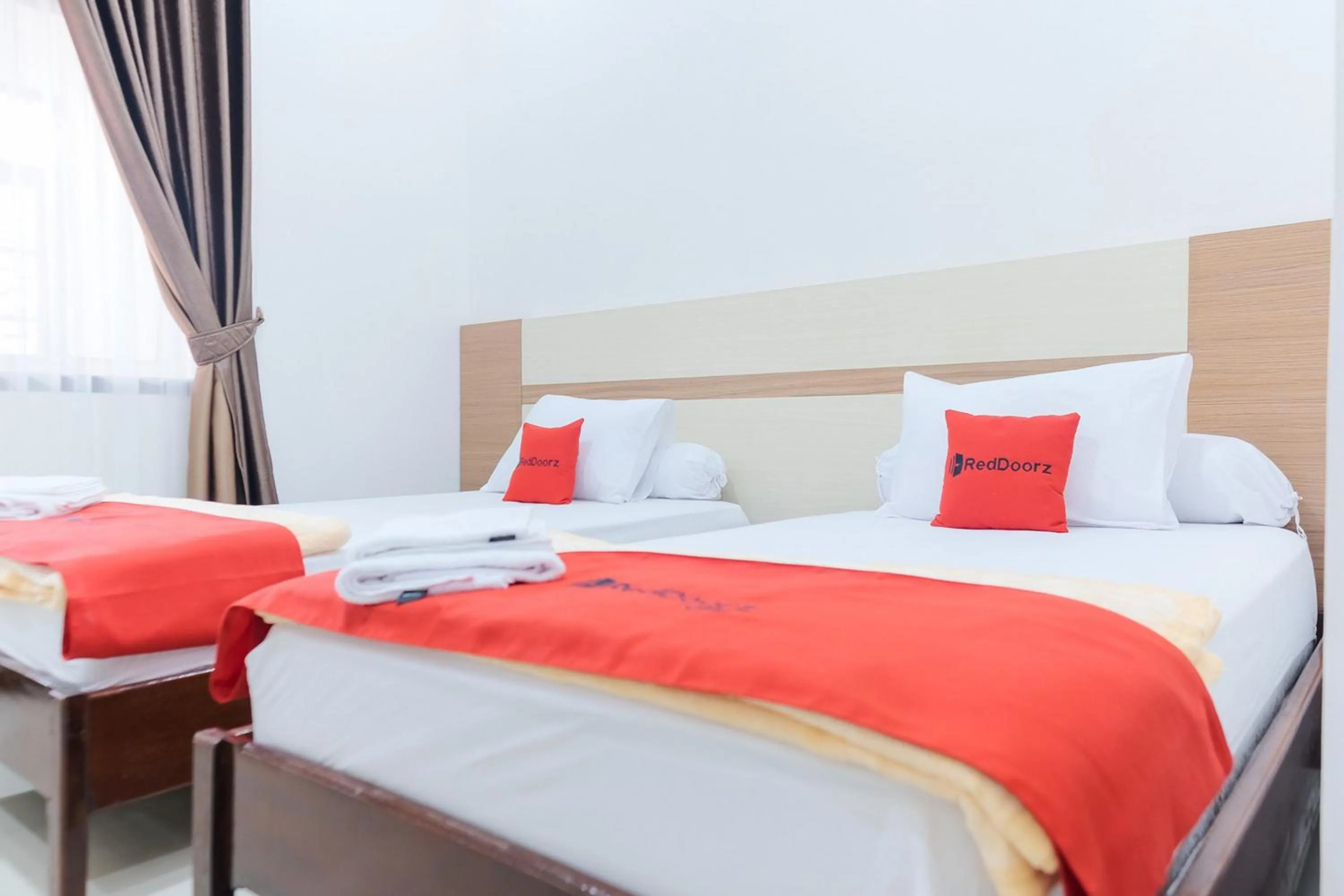 Bedroom, Bed in RedDoorz Syariah @ Jalan Ir Haji Juanda Jambi