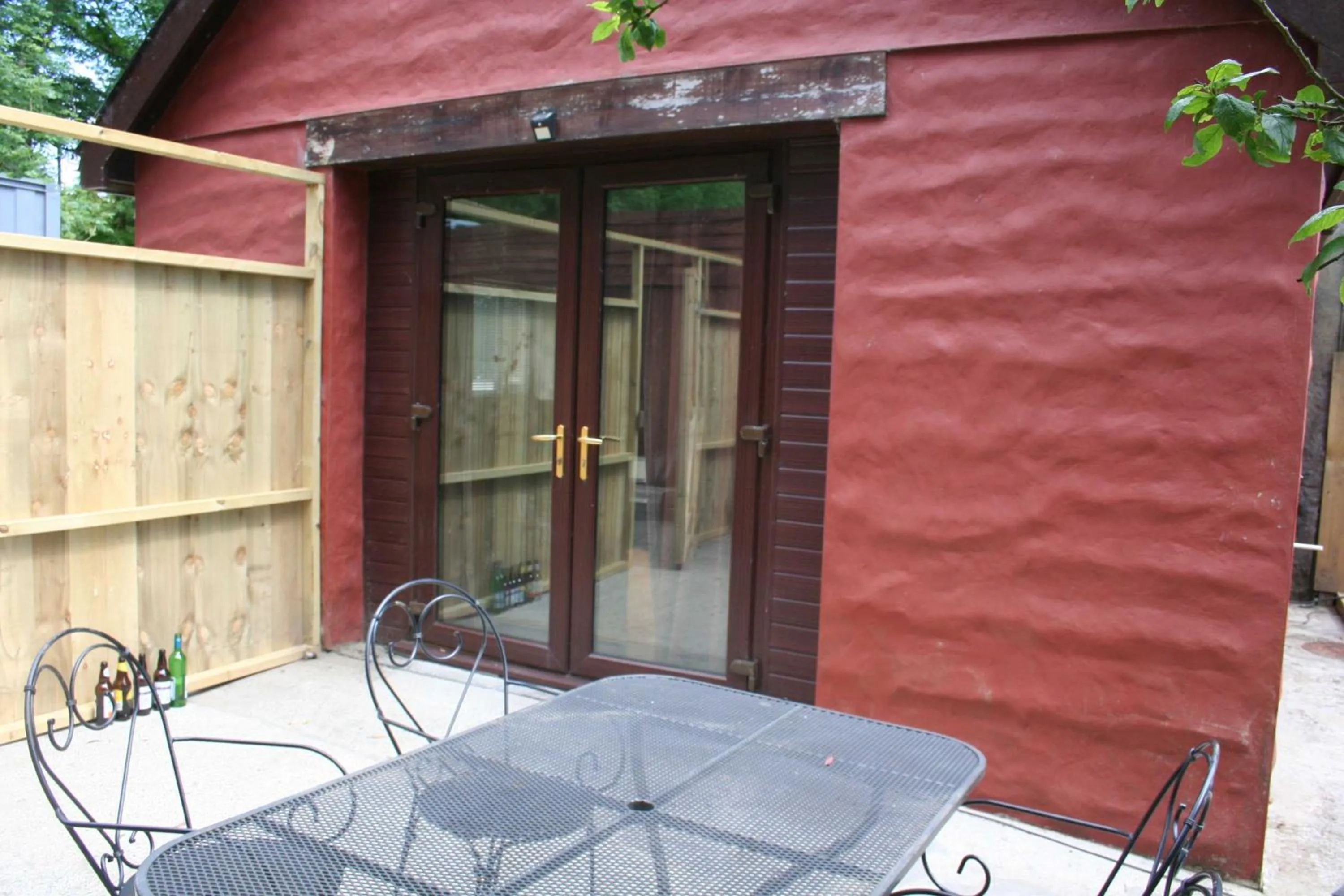 Patio in The Nook - Farm Park Stay with Hot Tub & Dome