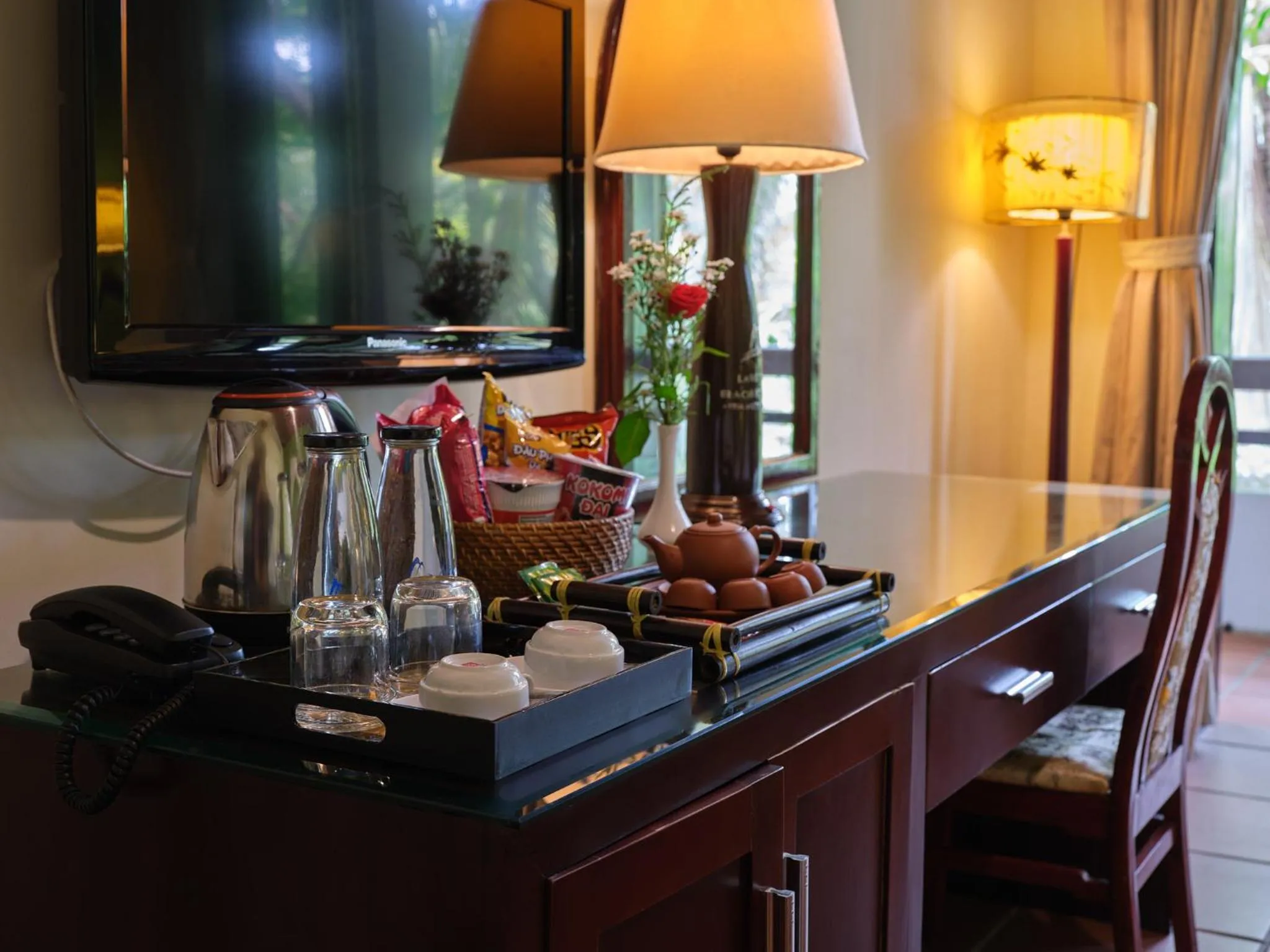 Coffee/tea facilities in Lang Co Beach Resort