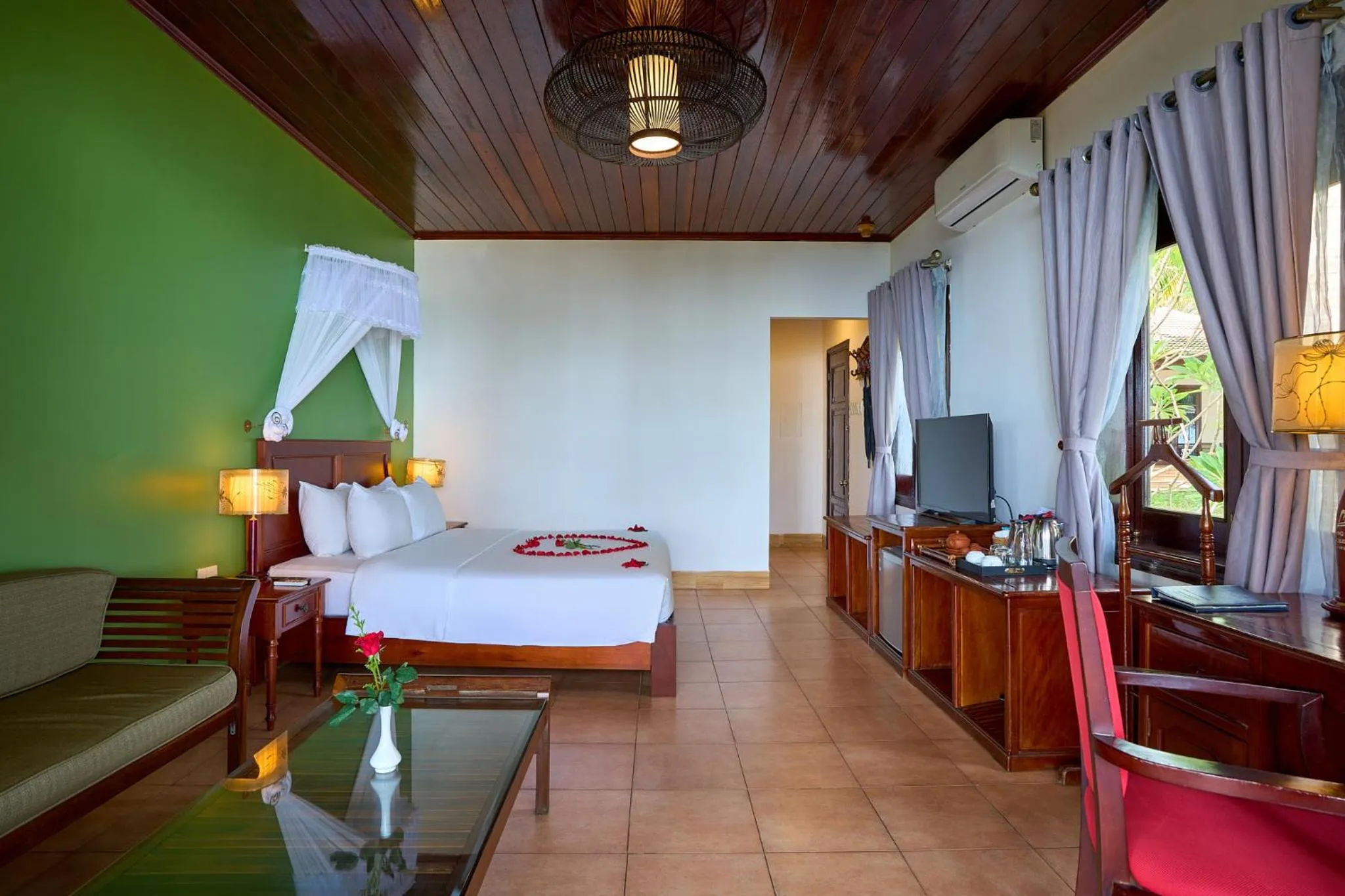 Communal lounge/ TV room in Lang Co Beach Resort