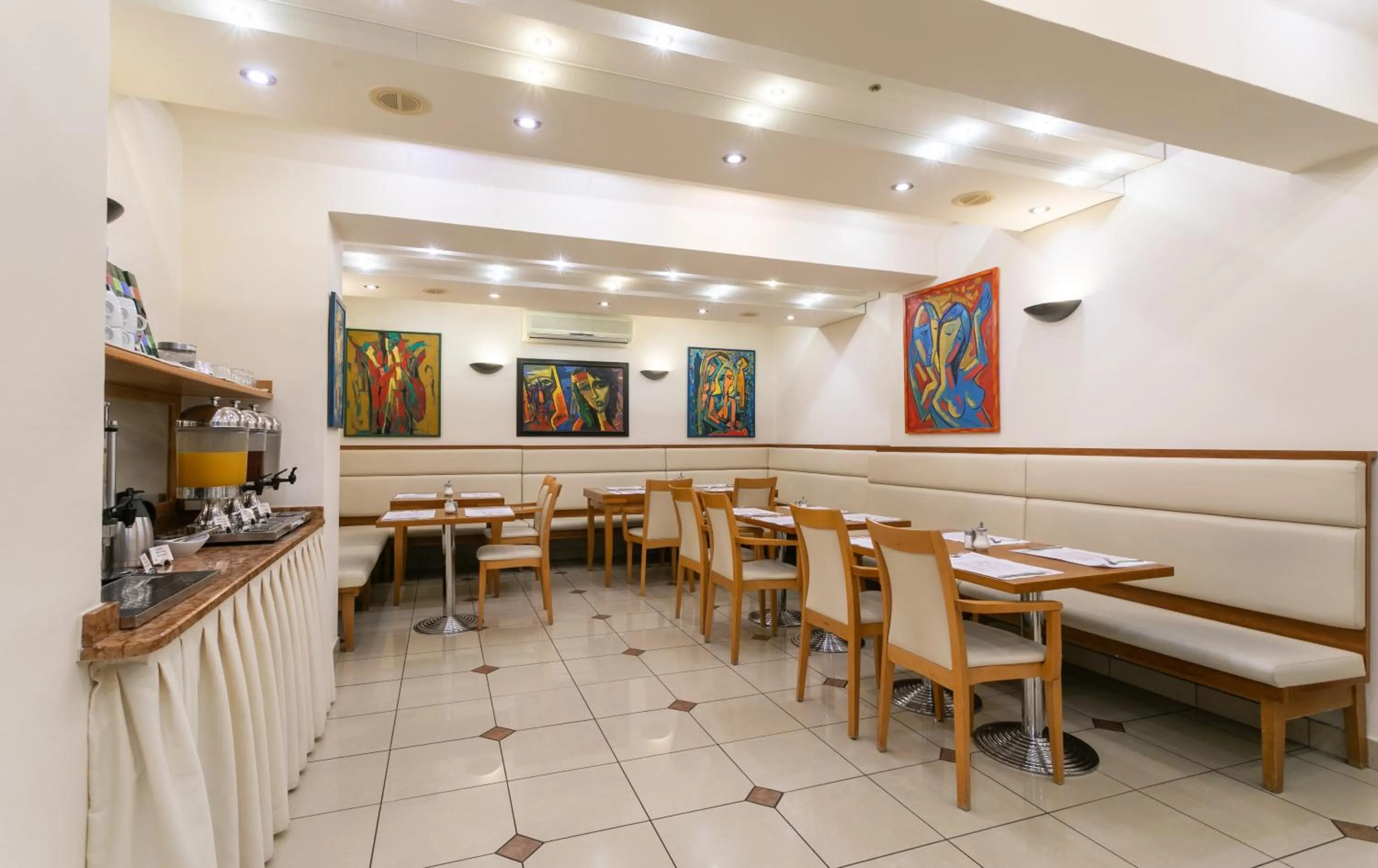 Breakfast in Ametyst Hotel Praha